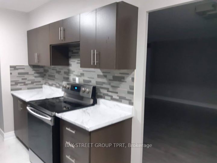 180 Markham Road, #207