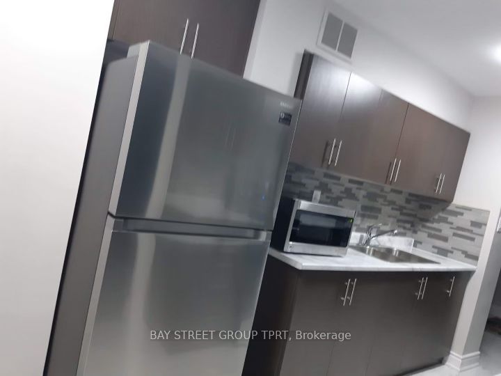 180 Markham Road, #207