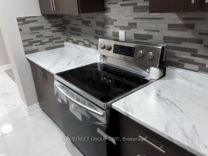 180 Markham Road, #207