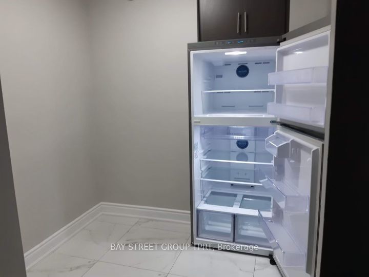180 Markham Road, #207
