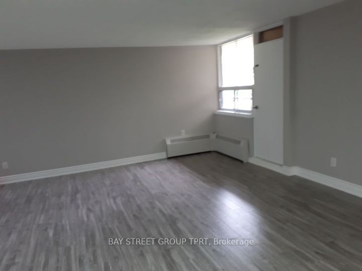 180 Markham Road, #207