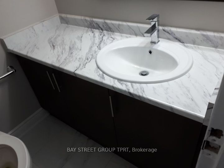180 Markham Road, #207