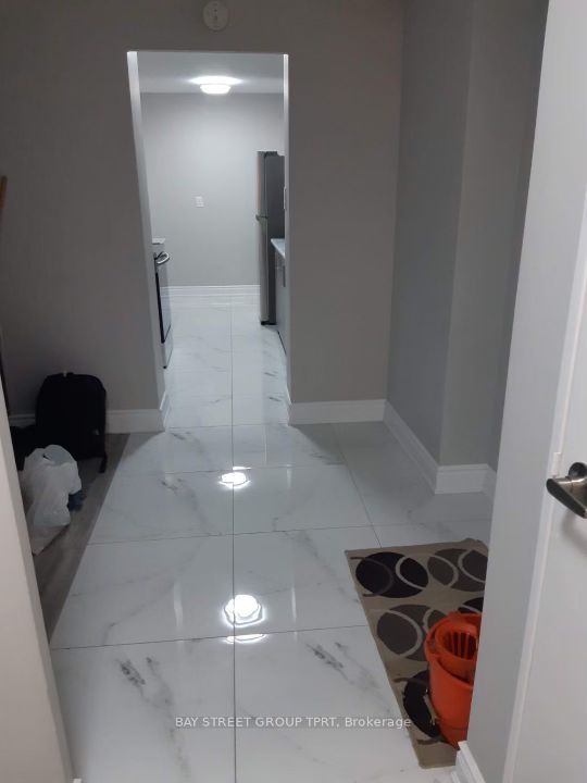 180 Markham Road, #207