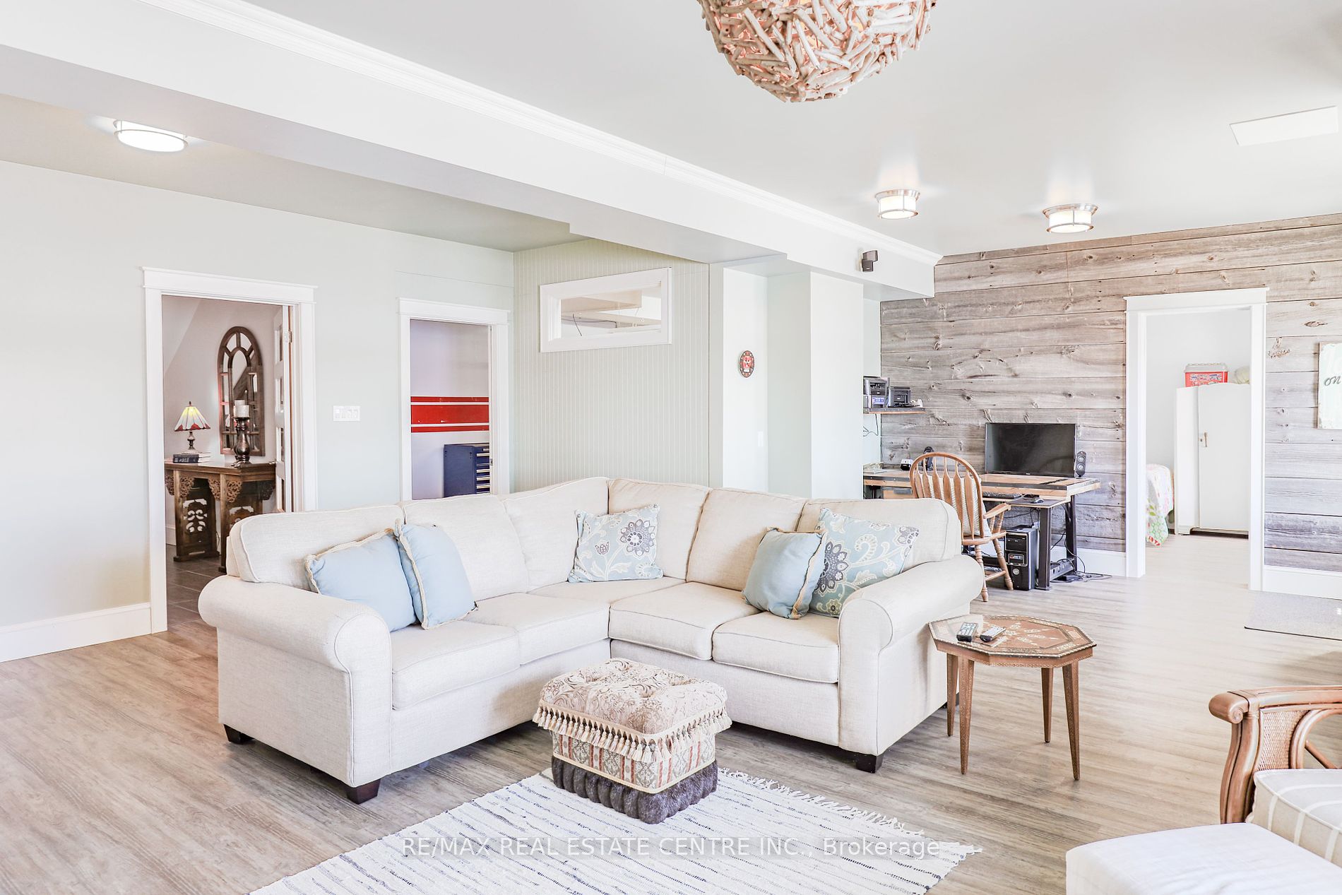 15 Coulcliff Blvd