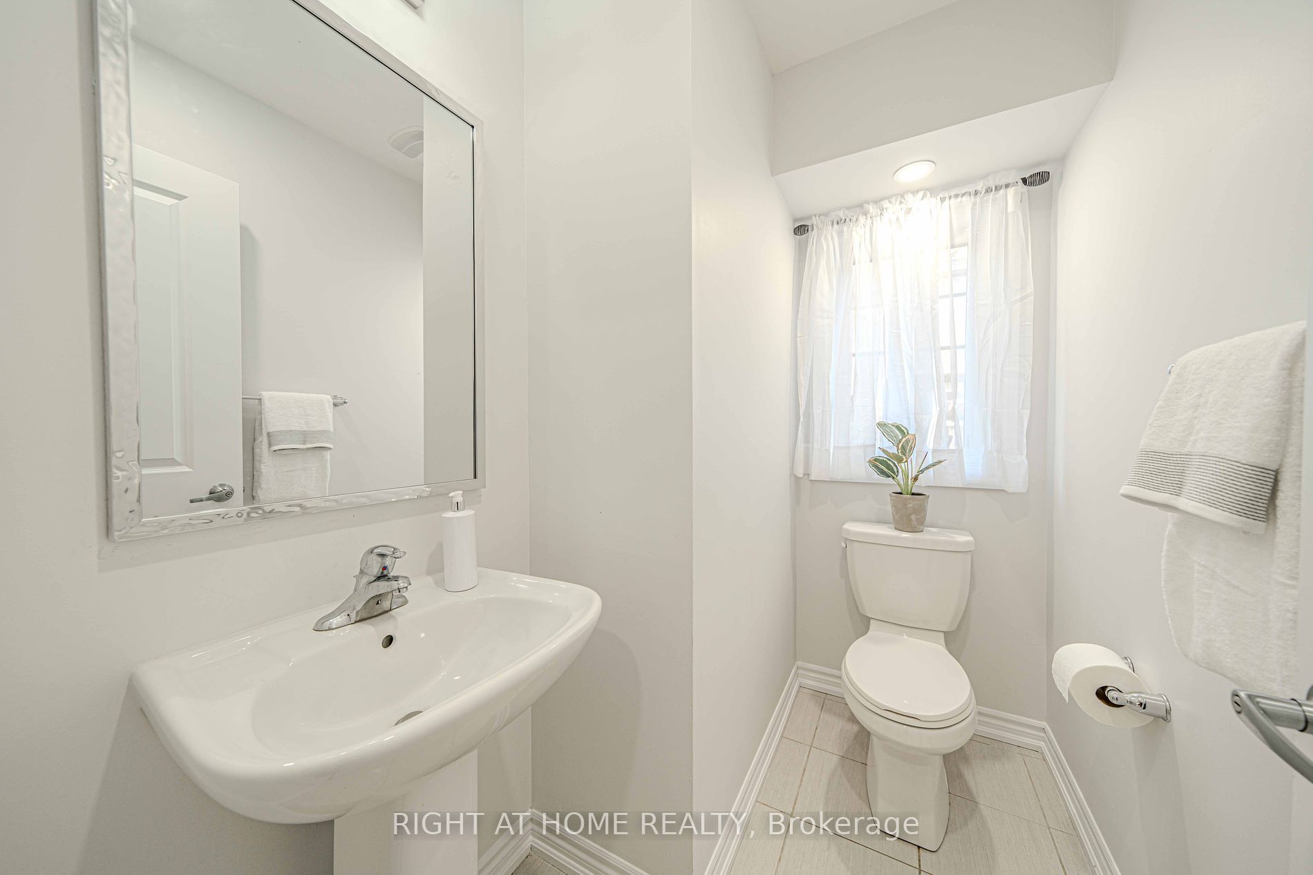 2500 Hill Rise Court, #10