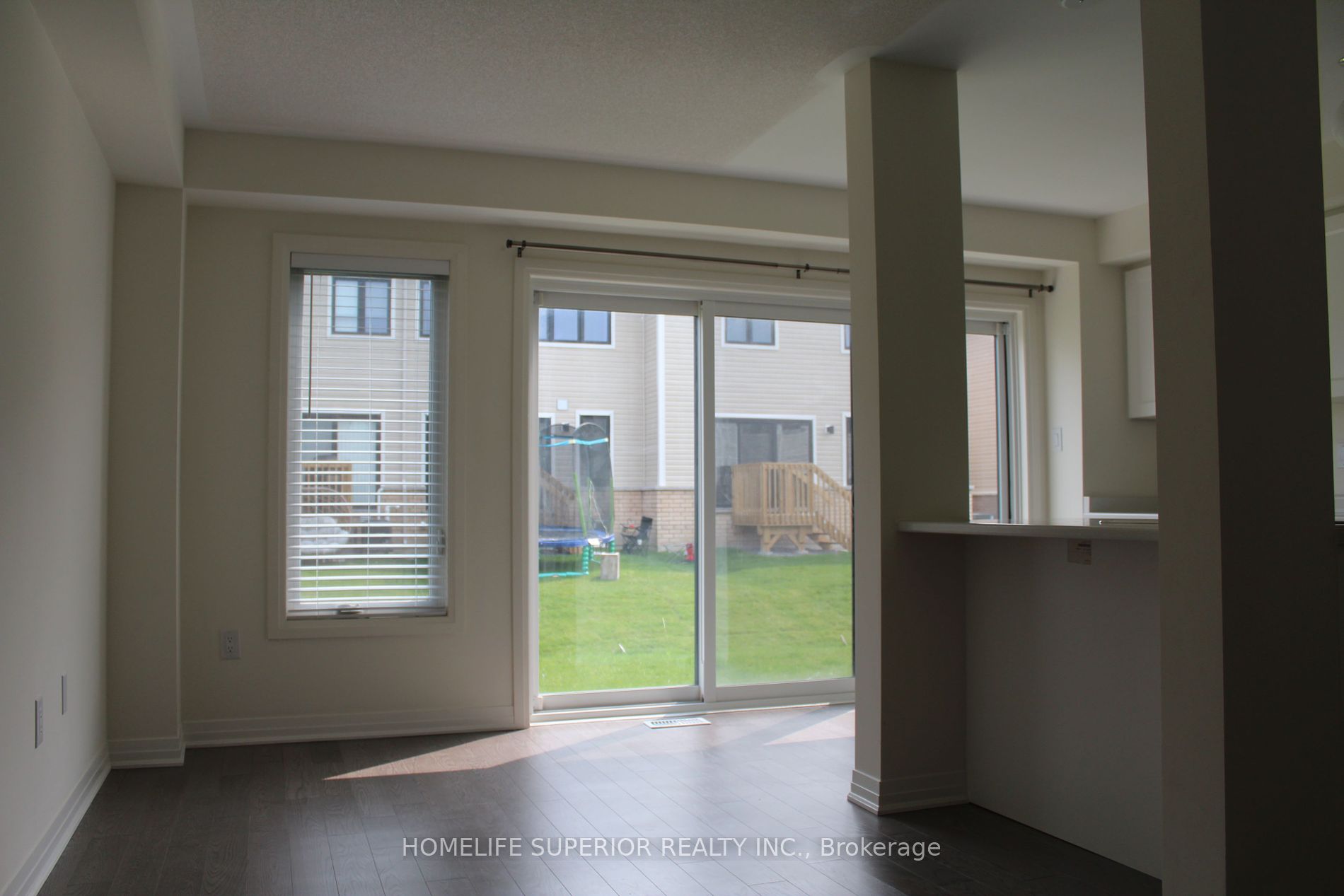 35 Caspian Sq