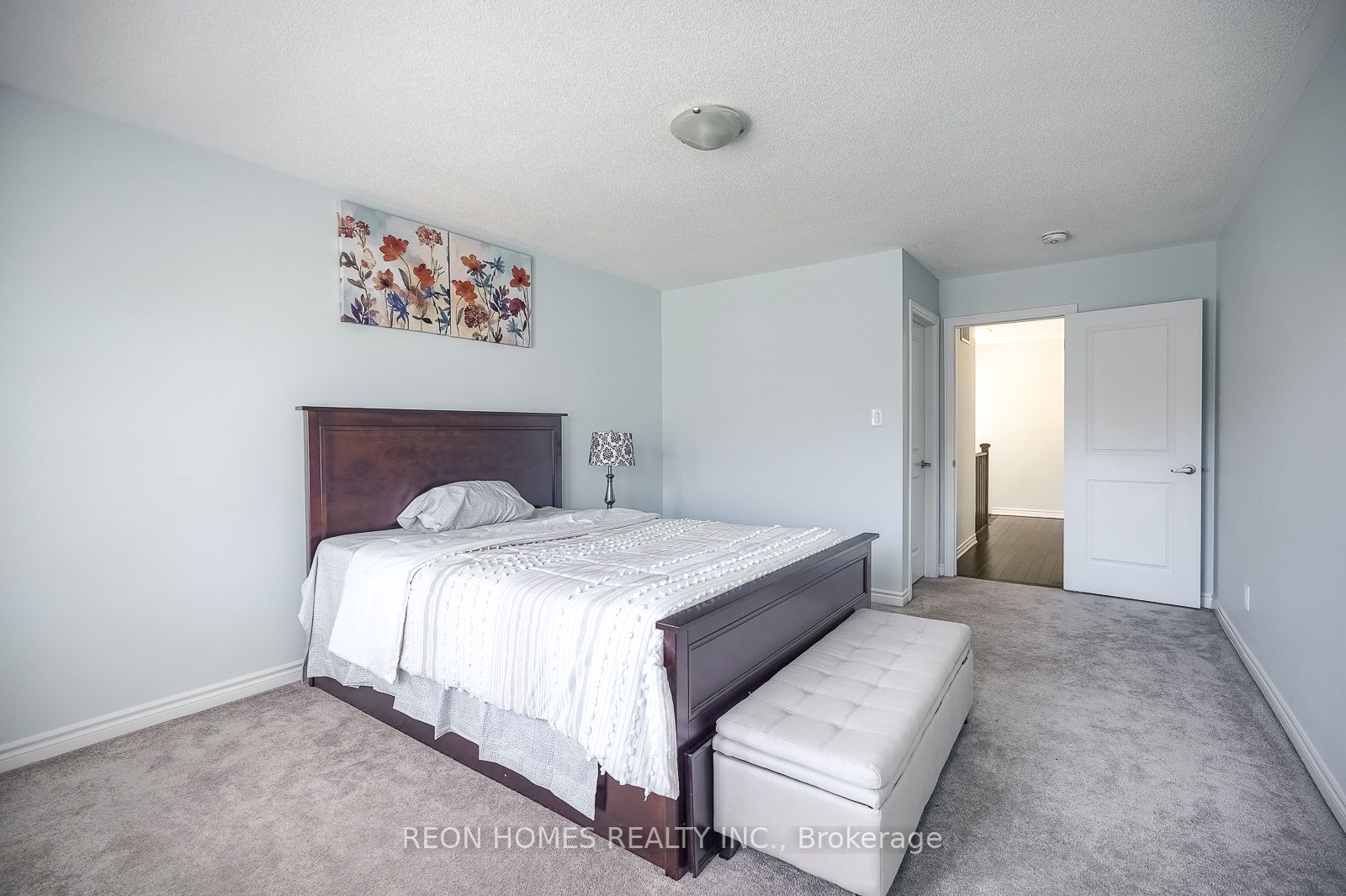 2142 Saffron Dr