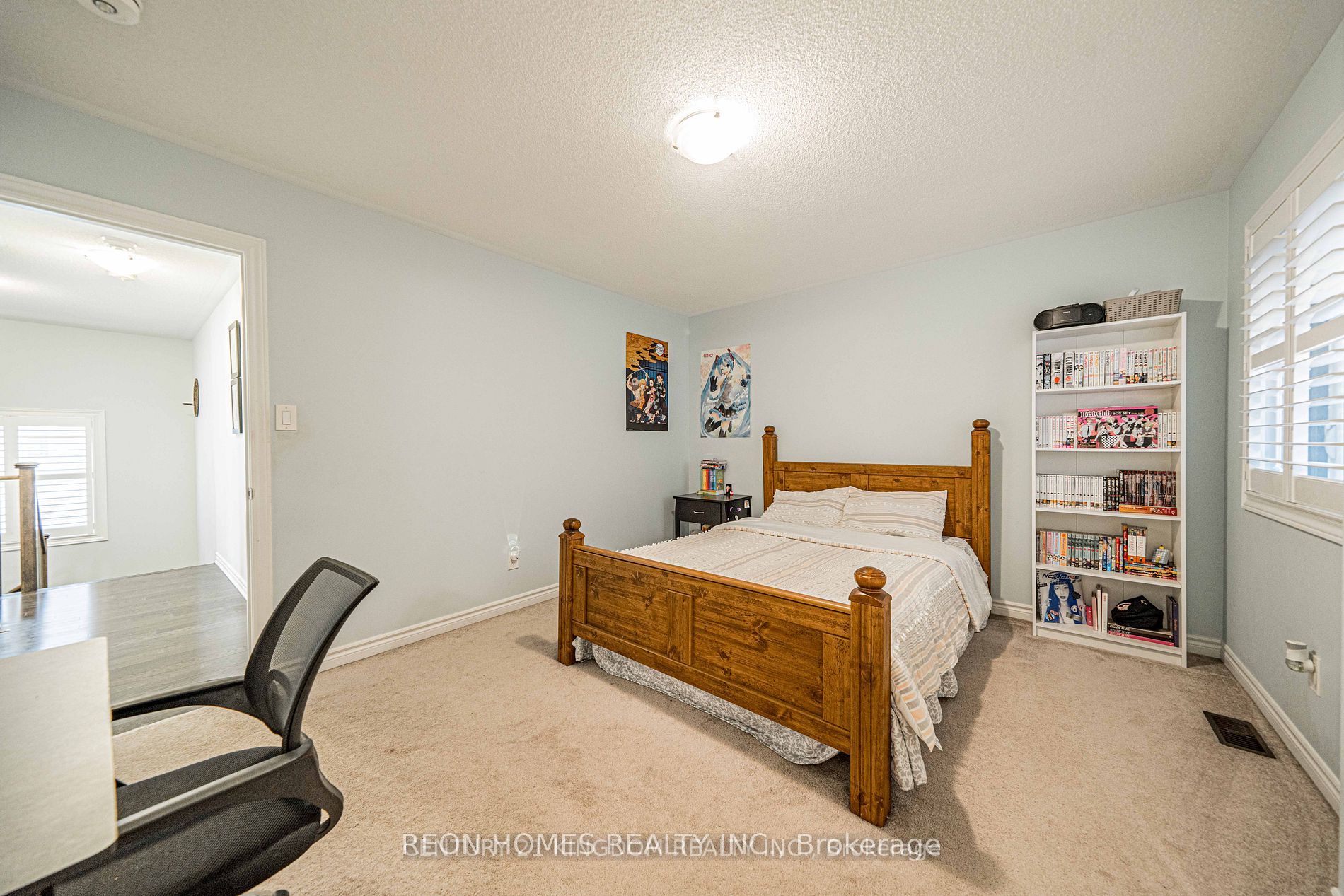 2142 Saffron Dr