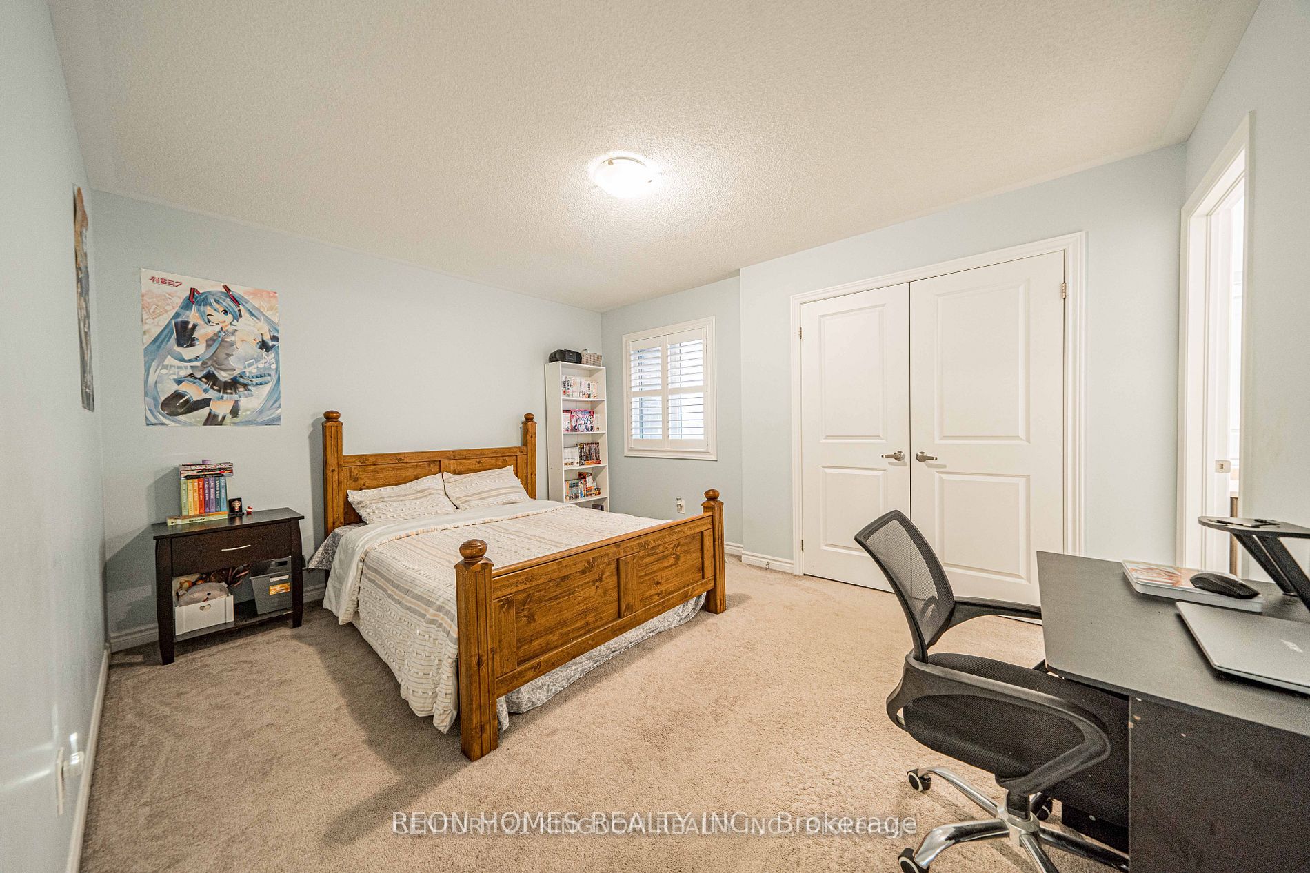 2142 Saffron Dr