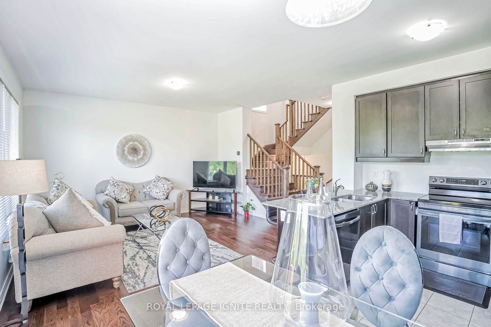 100 Barkerville Dr