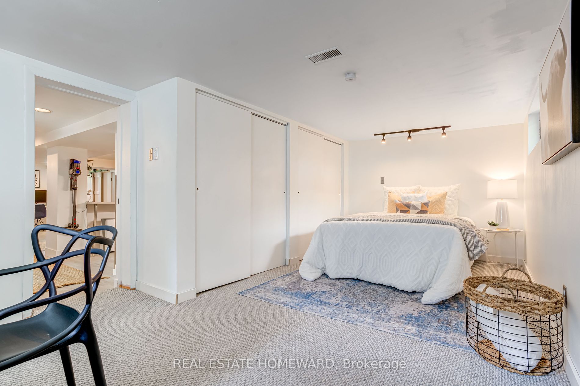 53 Glen Everest Road