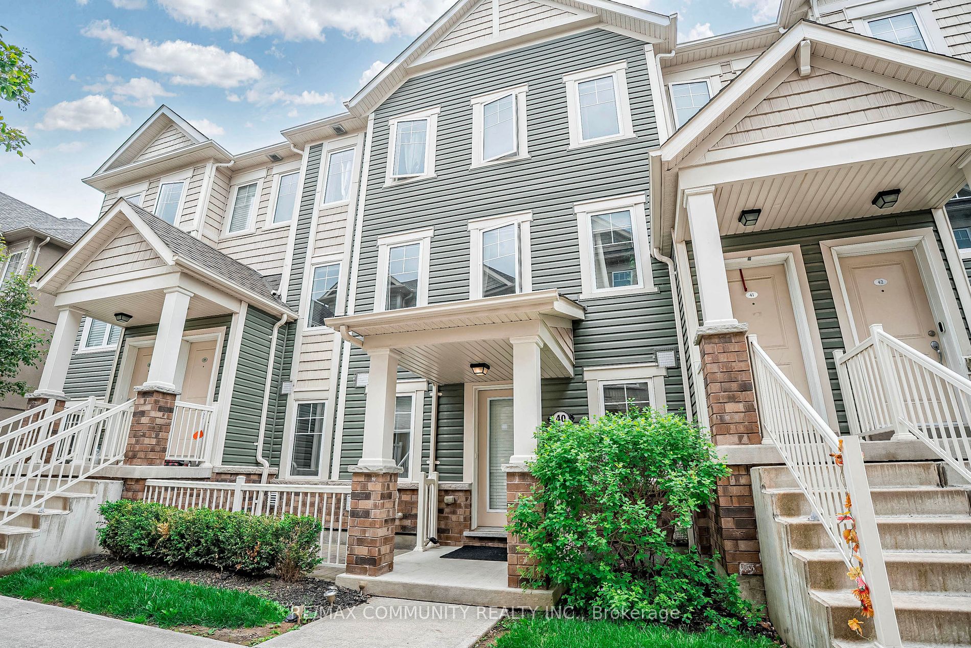 2500 Hill Rise Court, #40