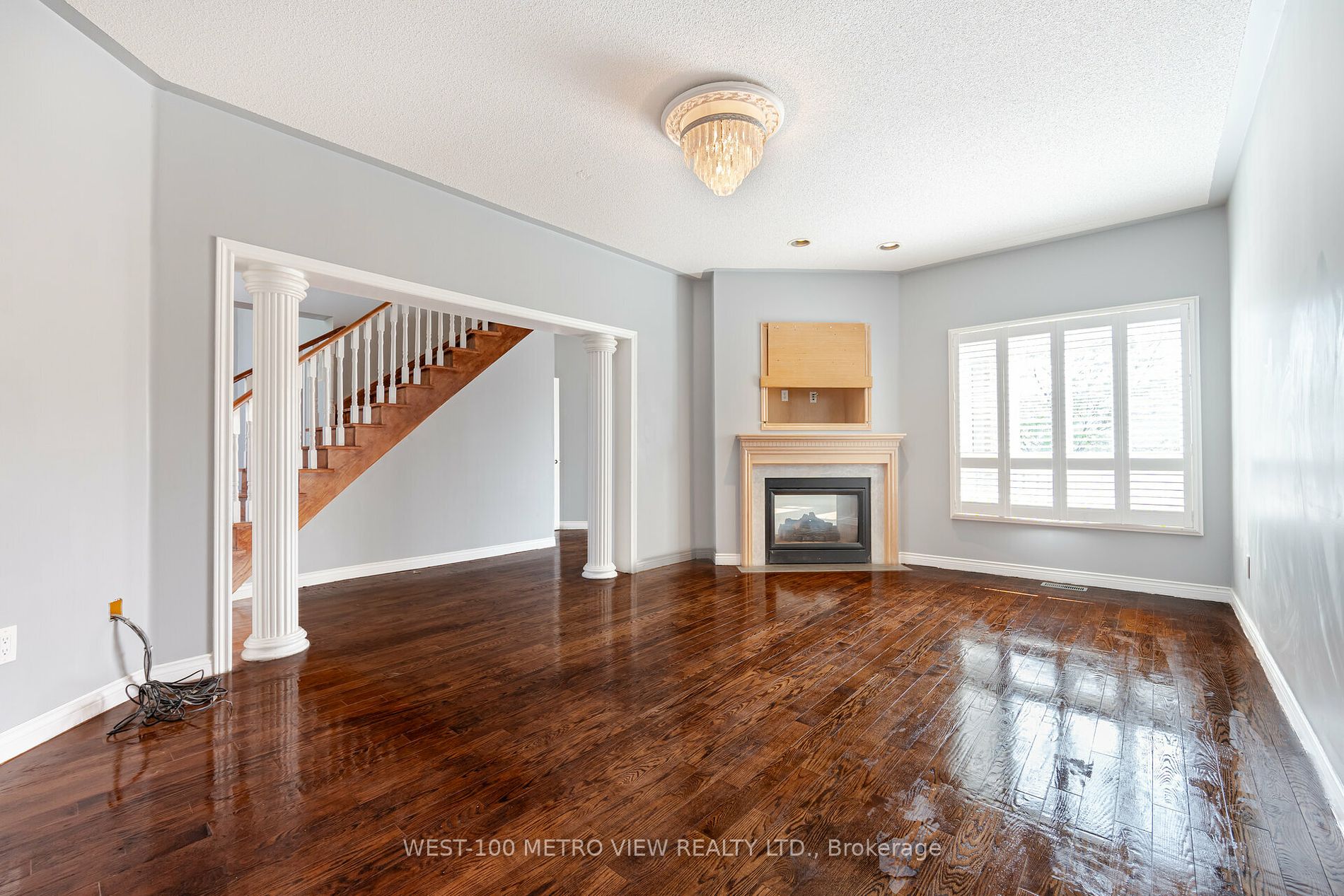 2357 Southcott Road