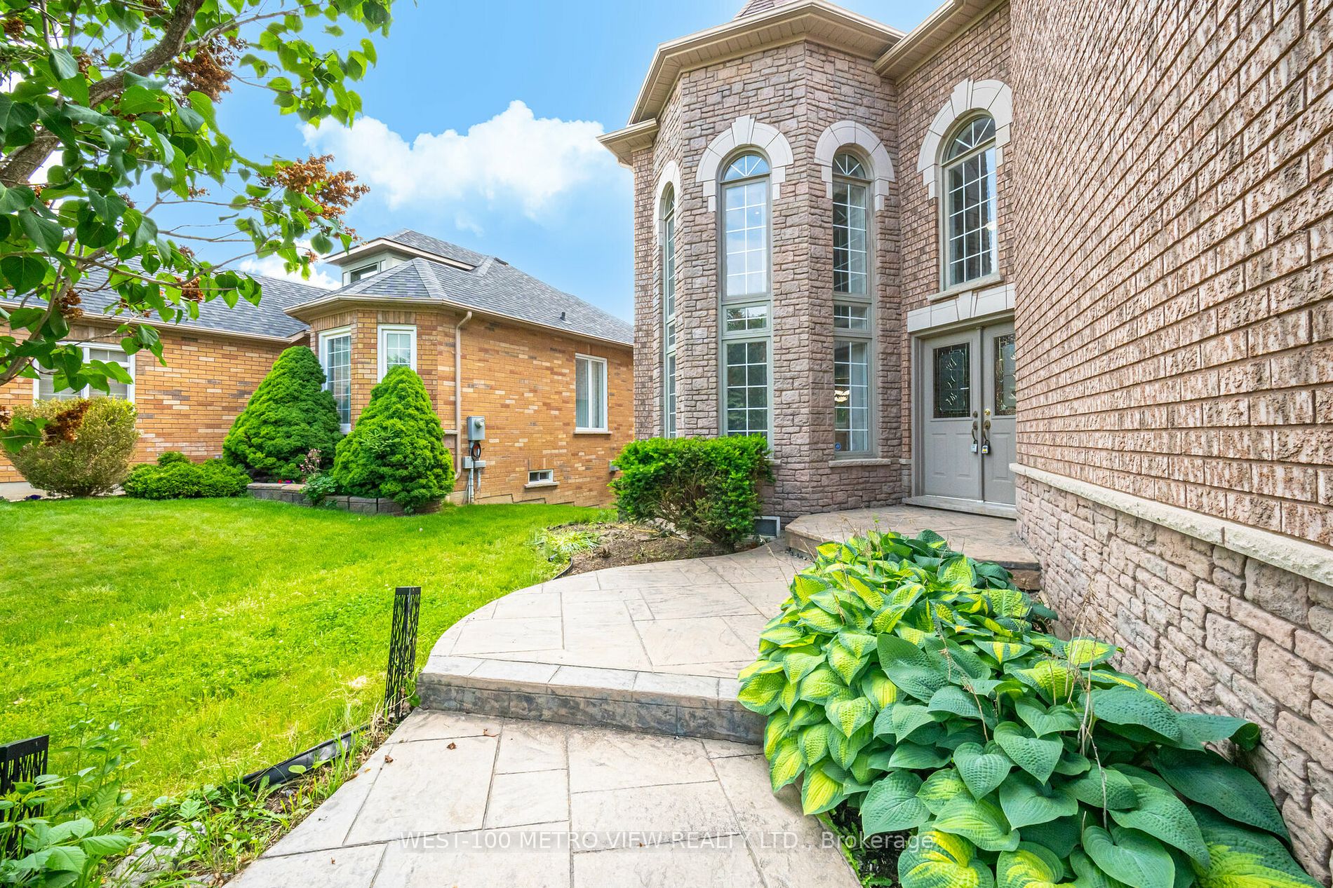 2357 Southcott Road
