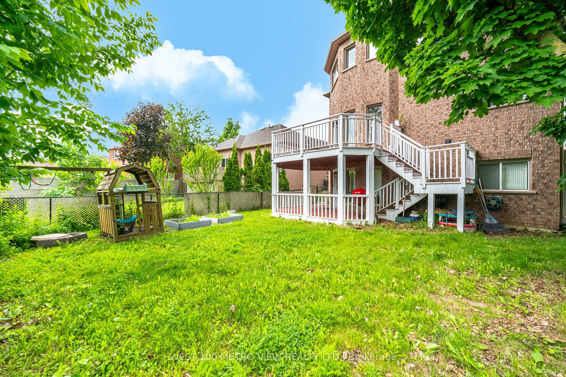2357 Southcott Road