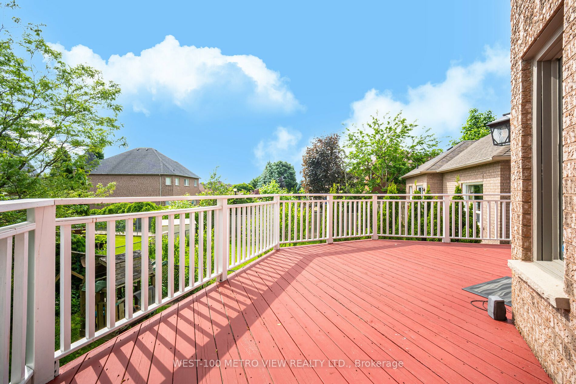 2357 Southcott Road