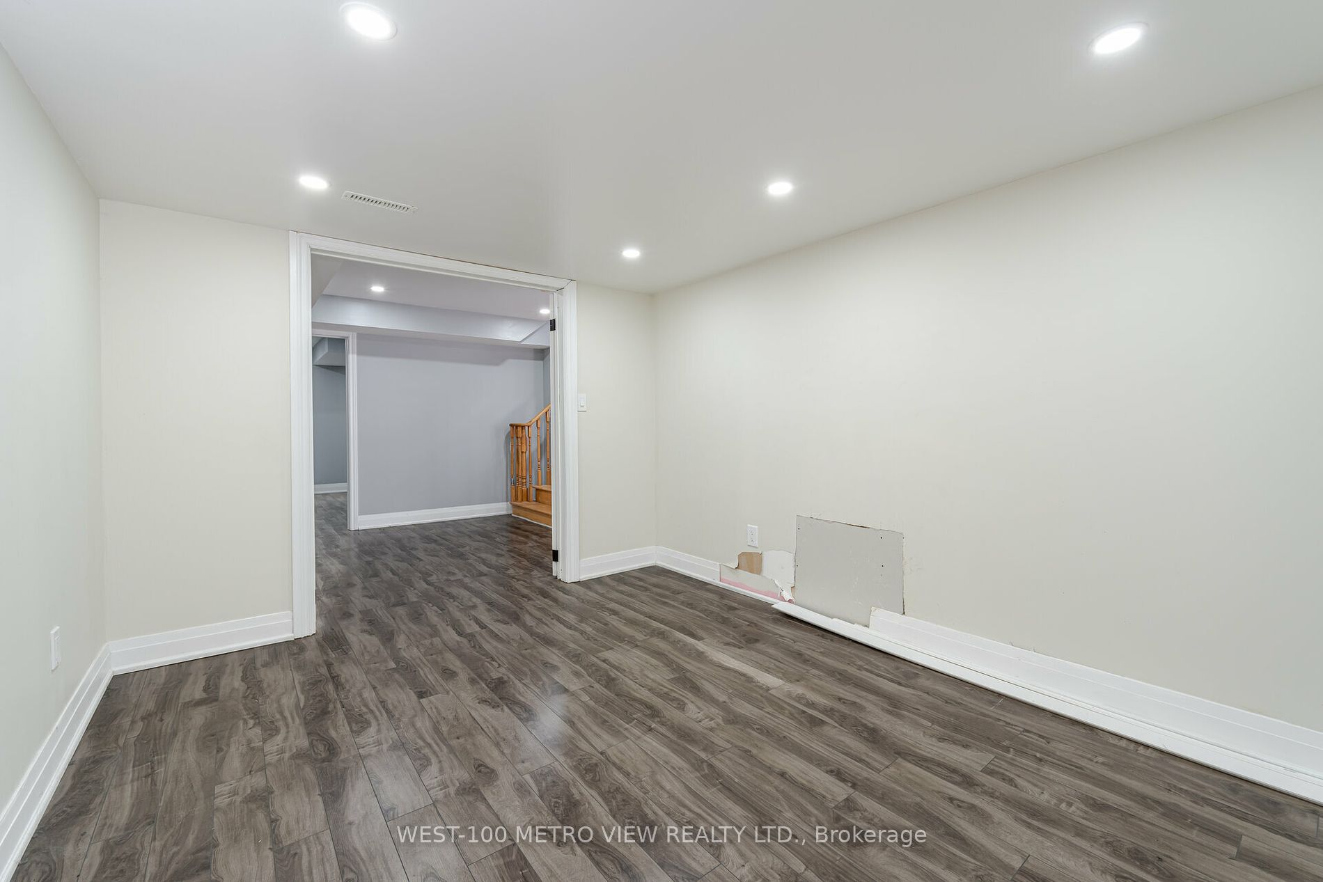 2357 Southcott Road