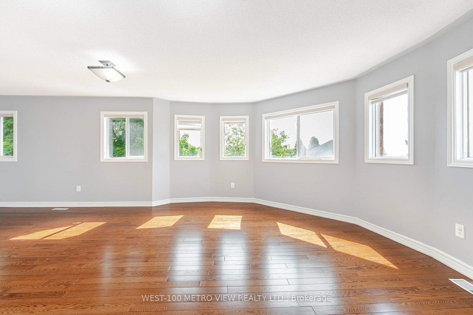 2357 Southcott Road