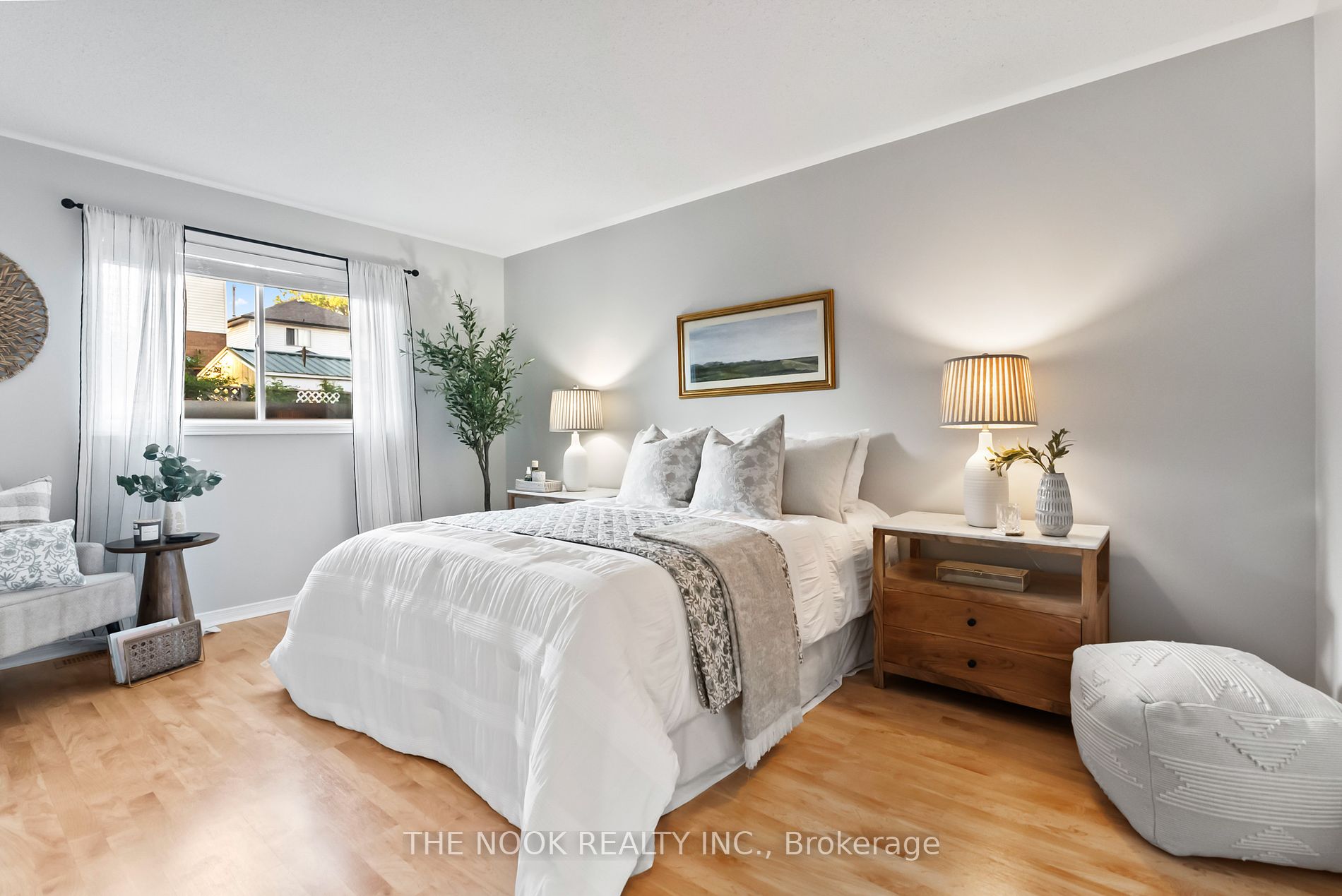 100 Mcfeeters Cres