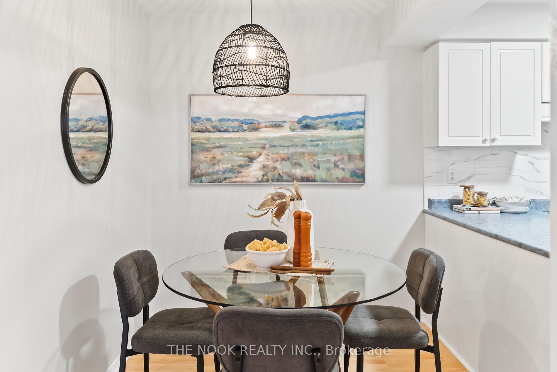100 Mcfeeters Cres