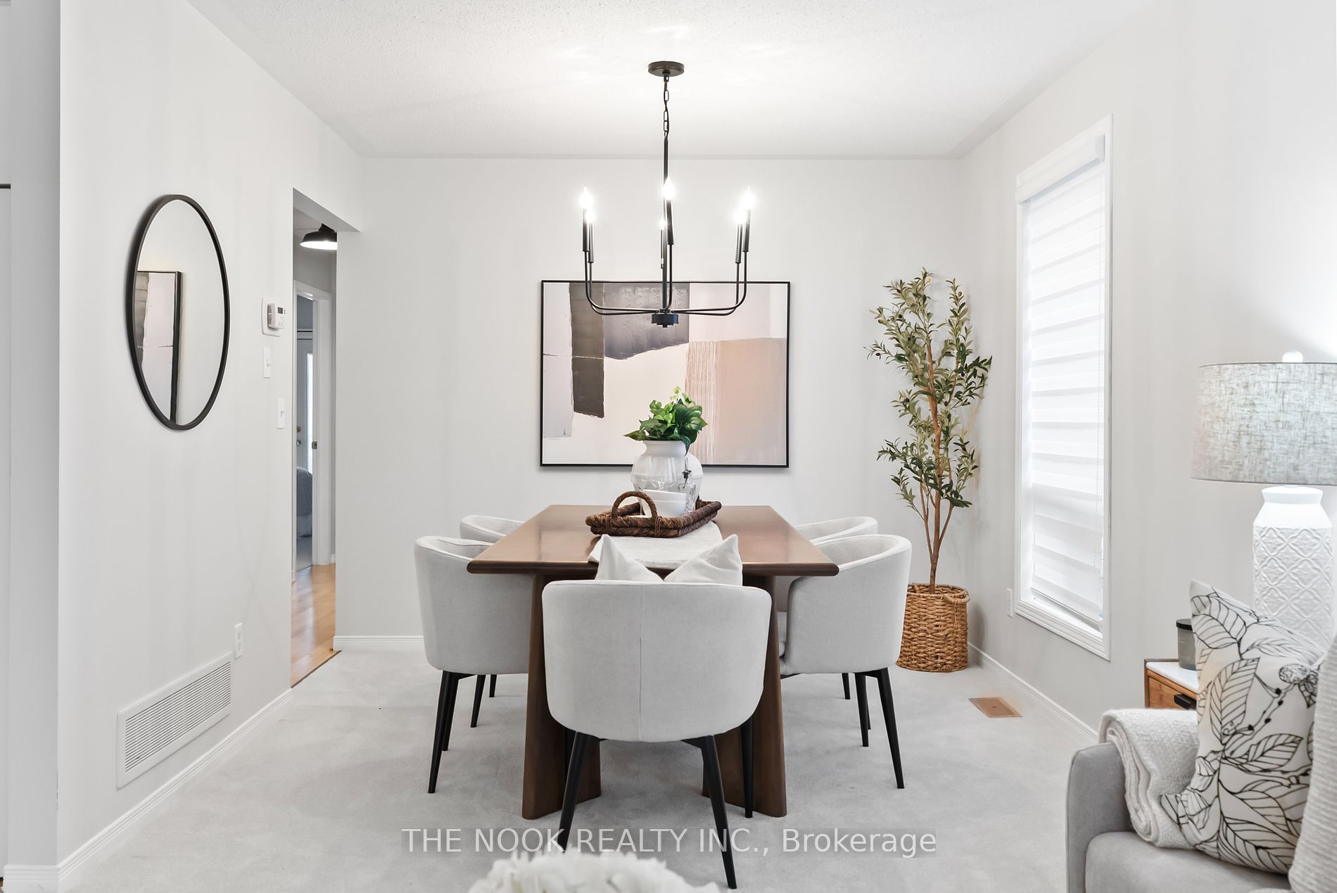 100 Mcfeeters Cres