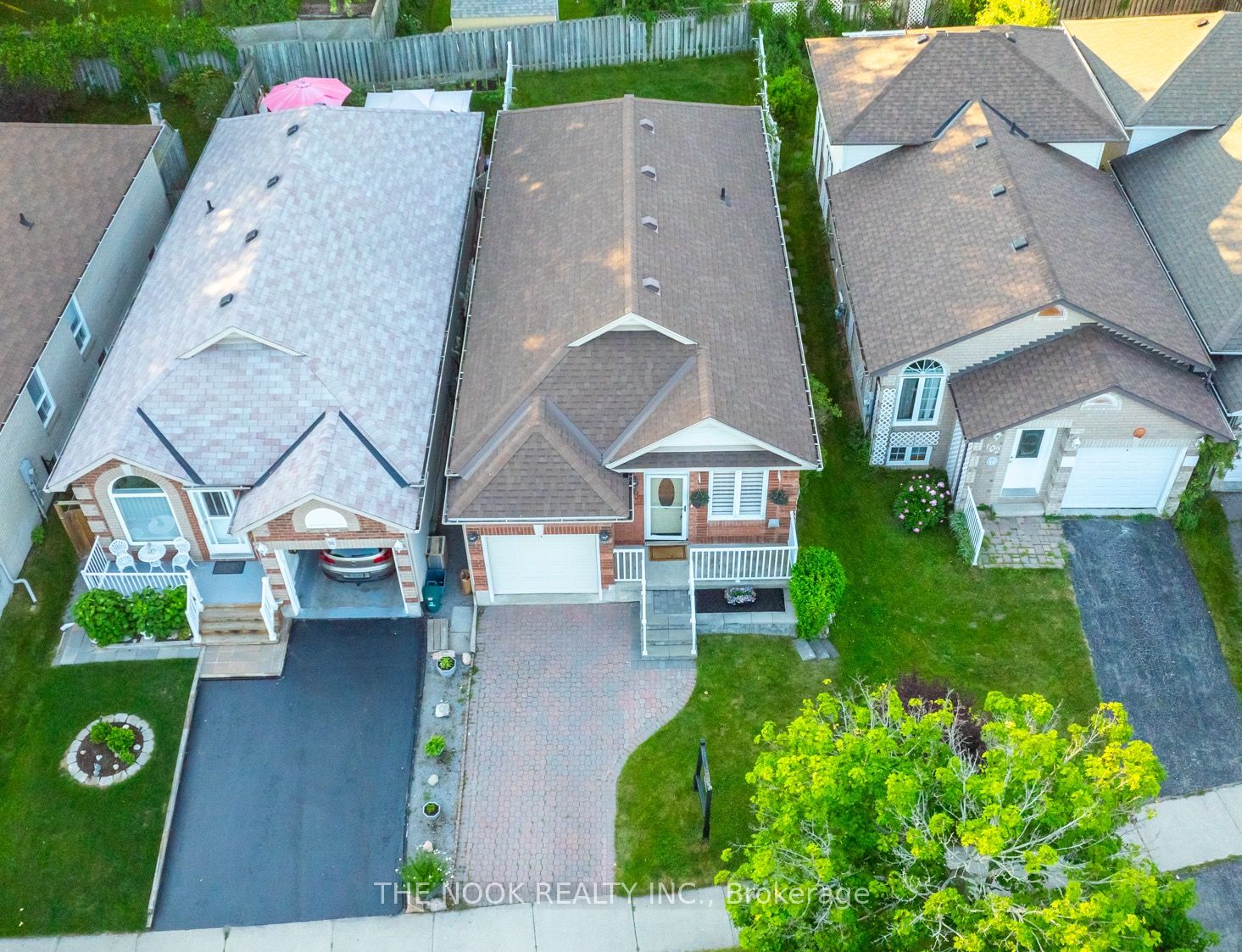 100 Mcfeeters Cres