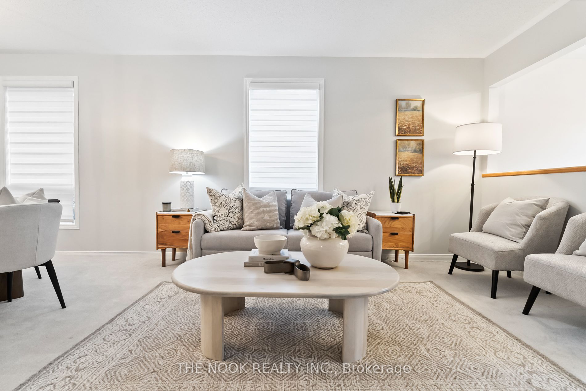 100 Mcfeeters Cres