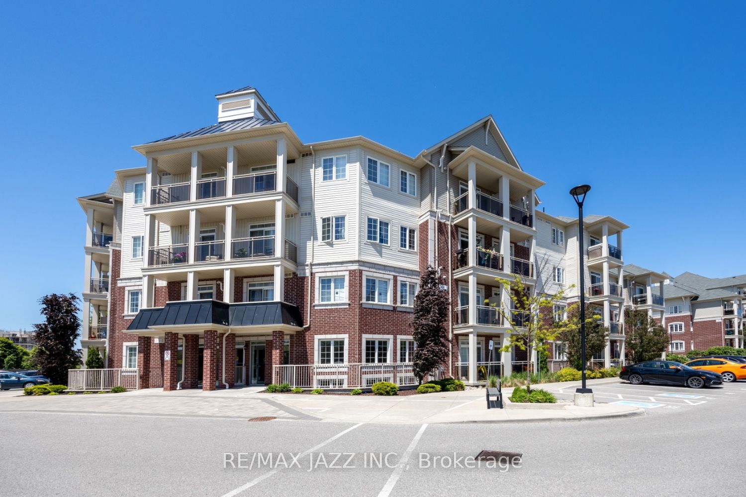 84 Aspen Springs Drive, #211