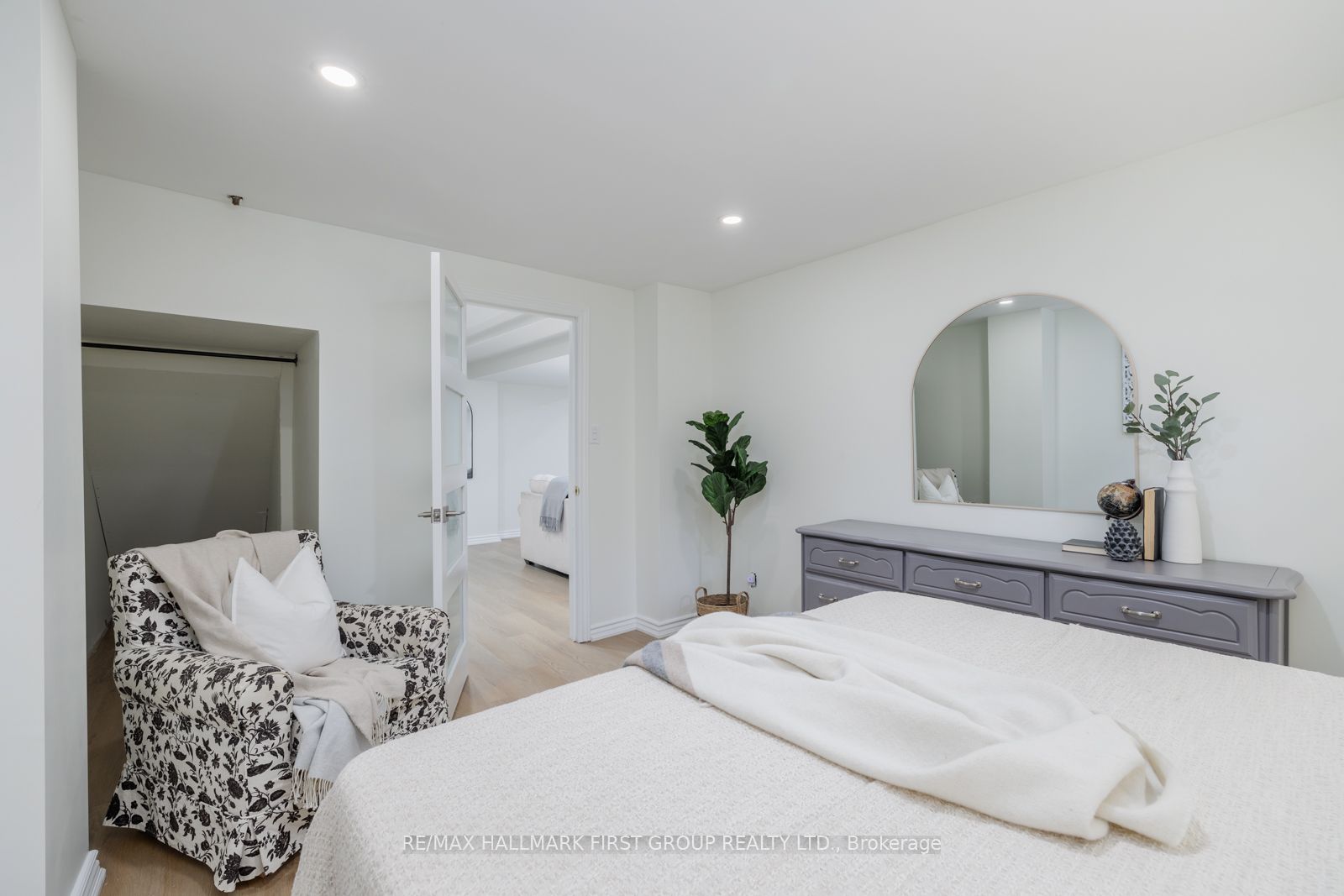 148 Sandringham Drive
