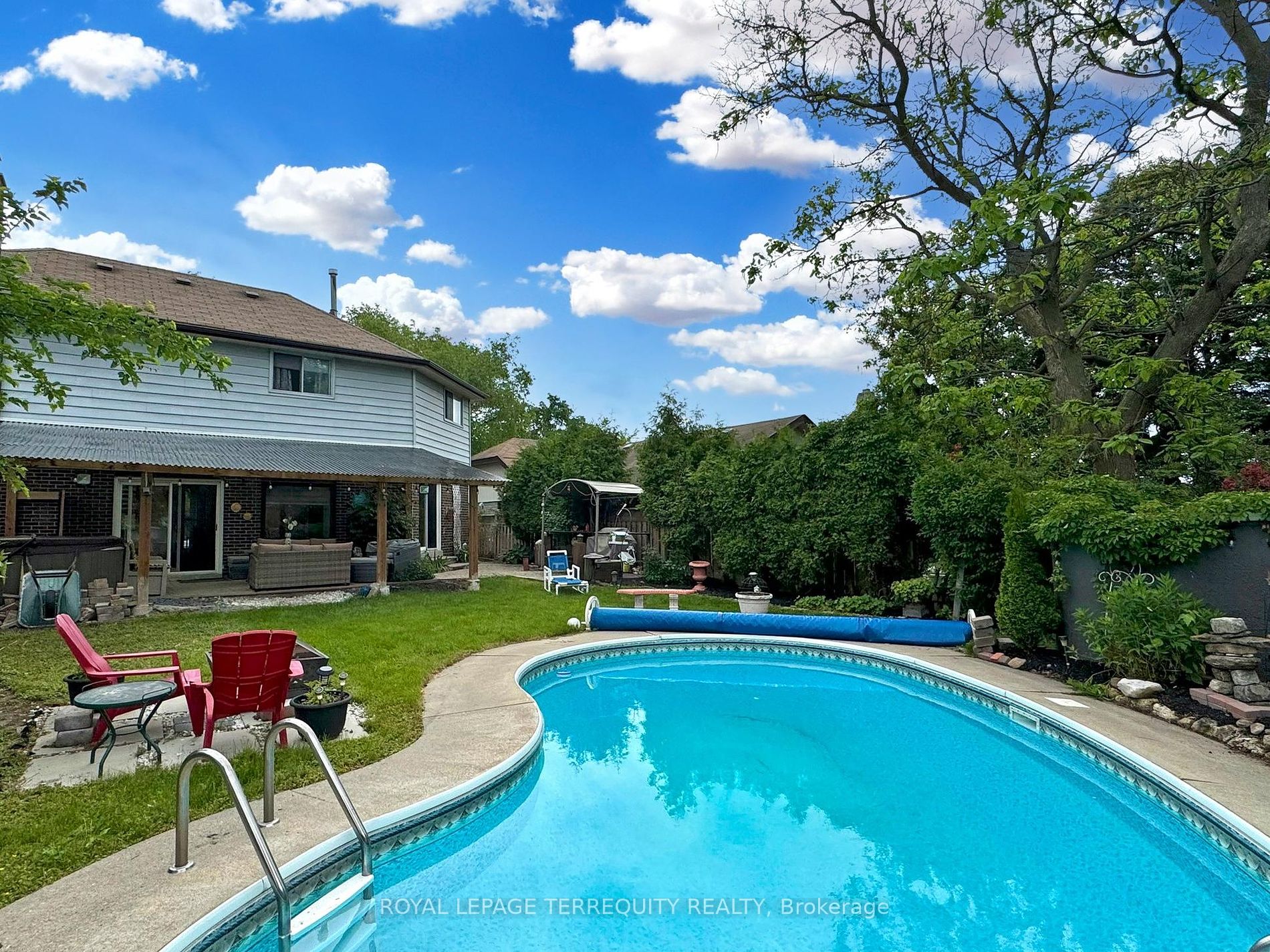 1844 Shadybrook Dr