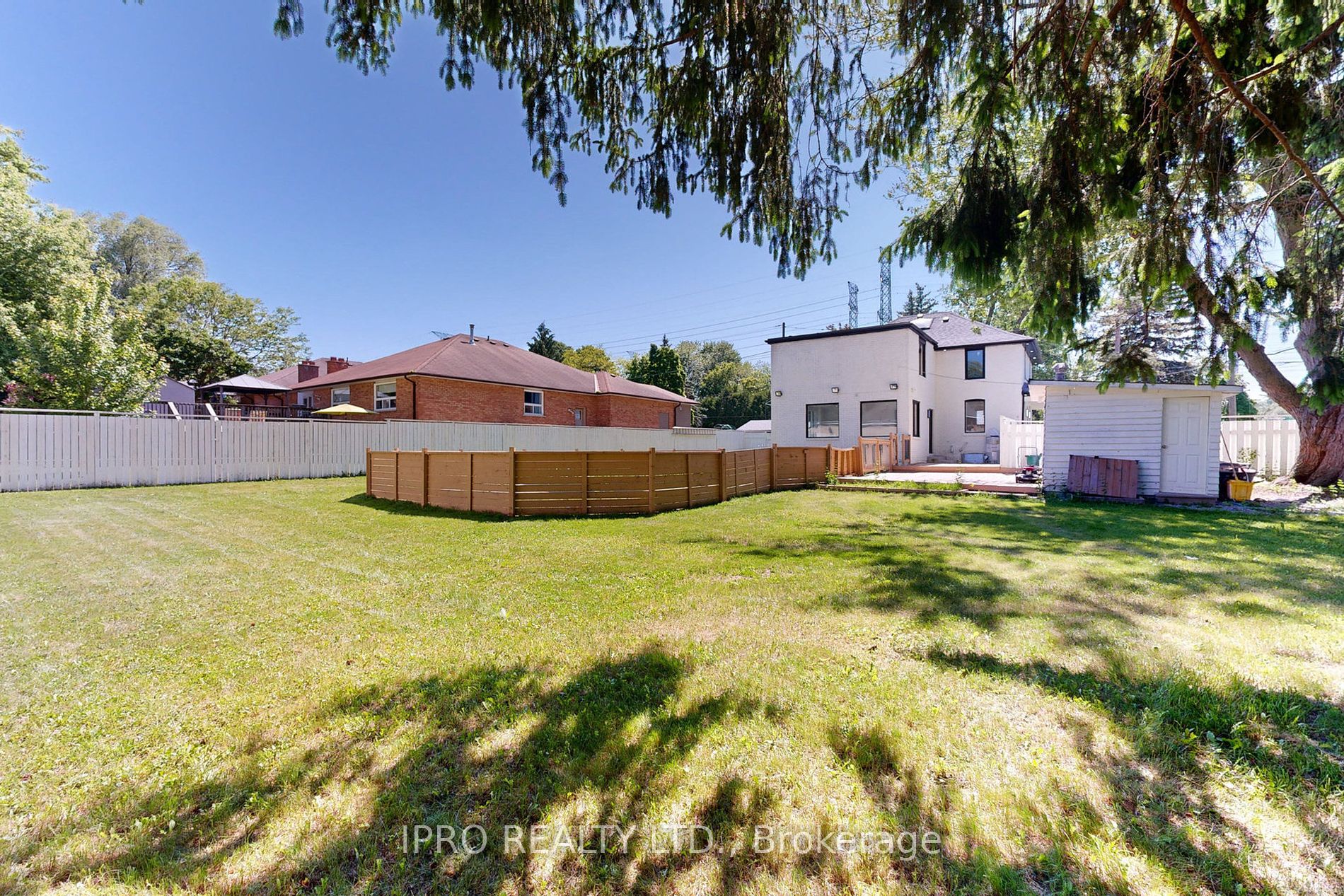 1619 Finch Ave