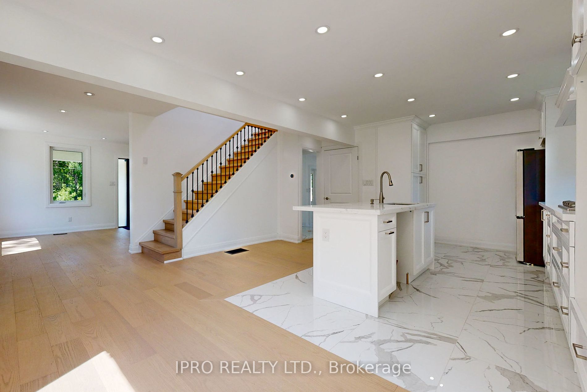 1619 Finch Ave