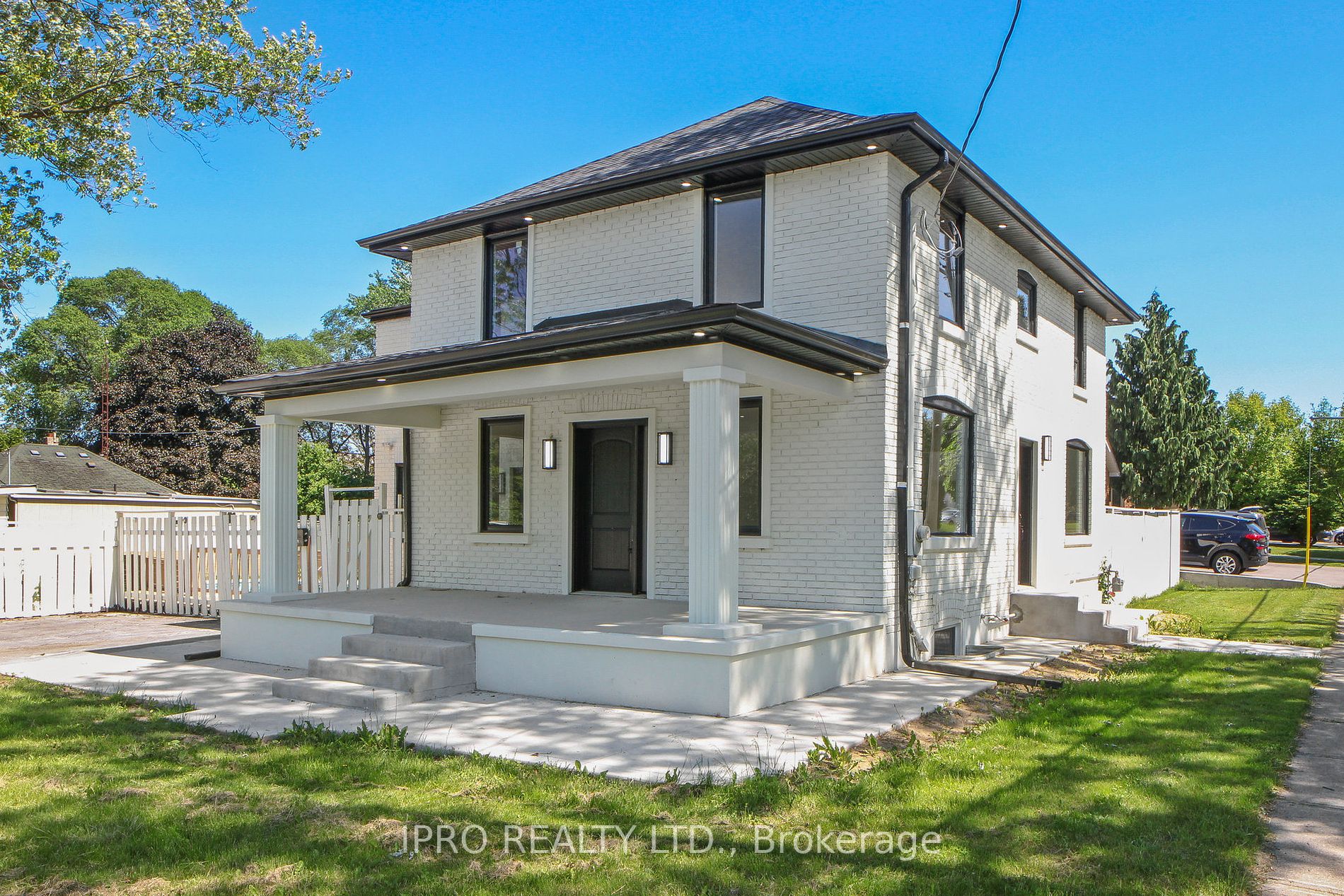 1619 Finch Ave