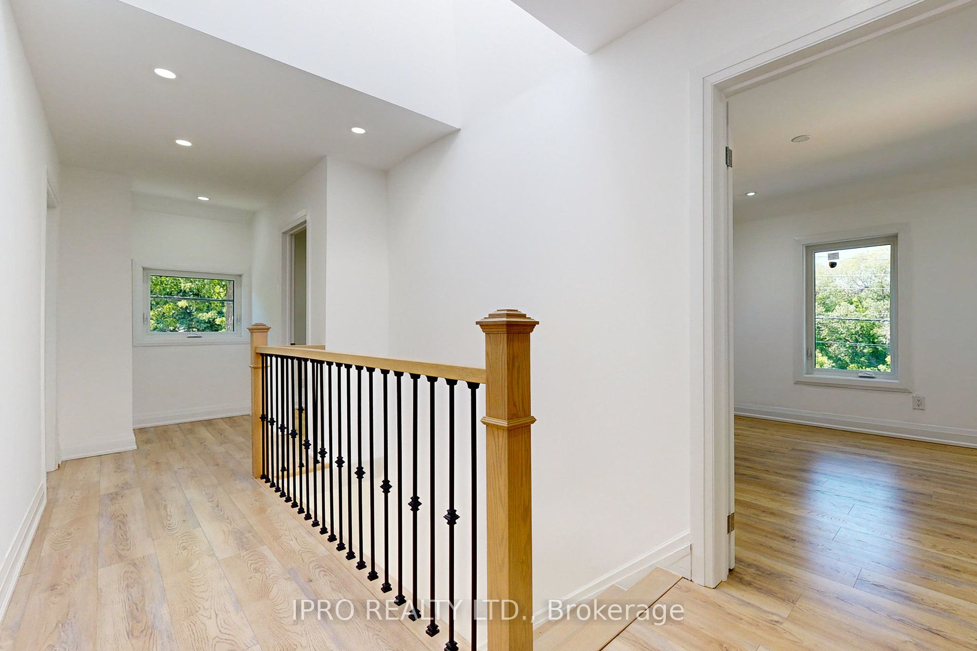 1619 Finch Ave
