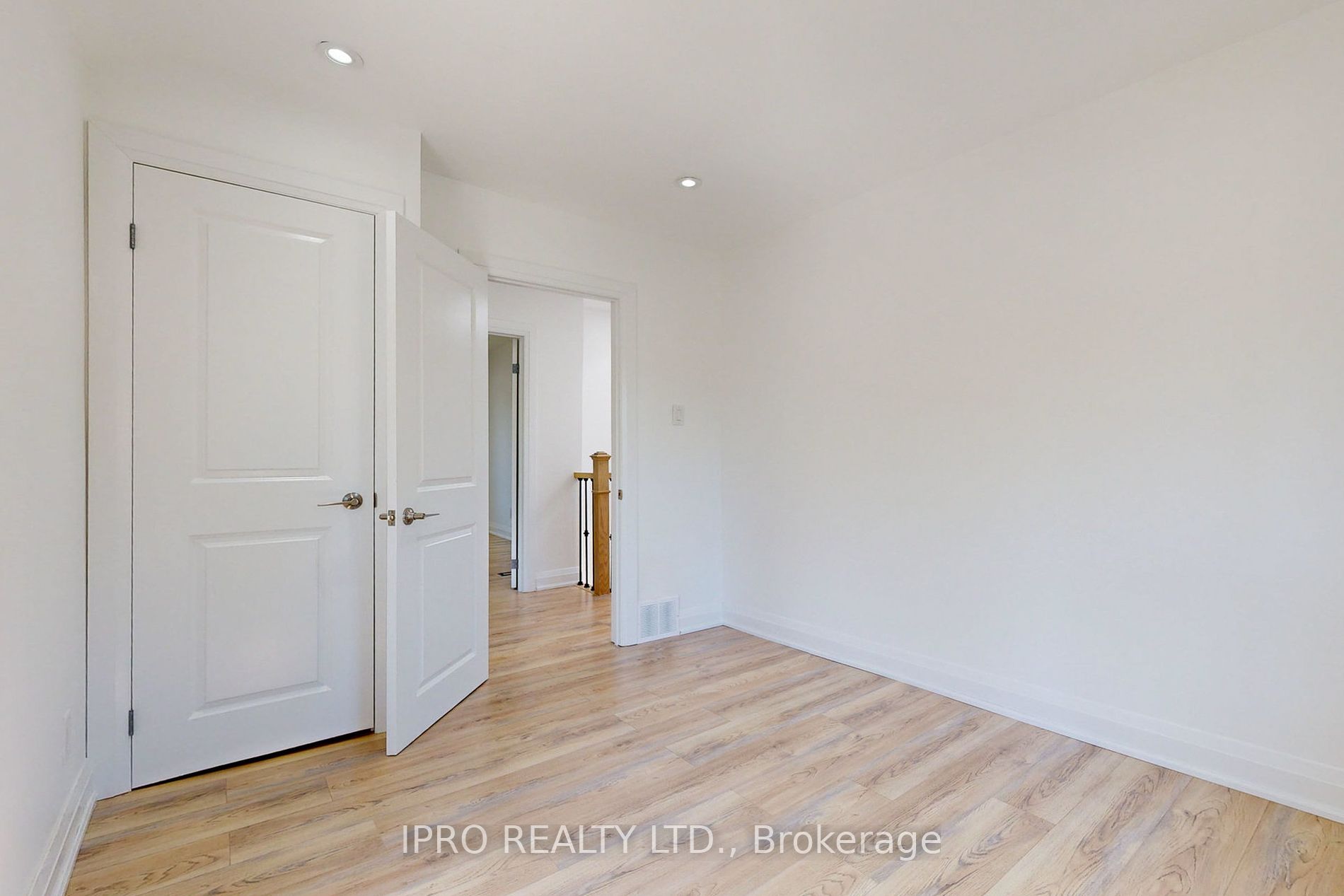 1619 Finch Ave