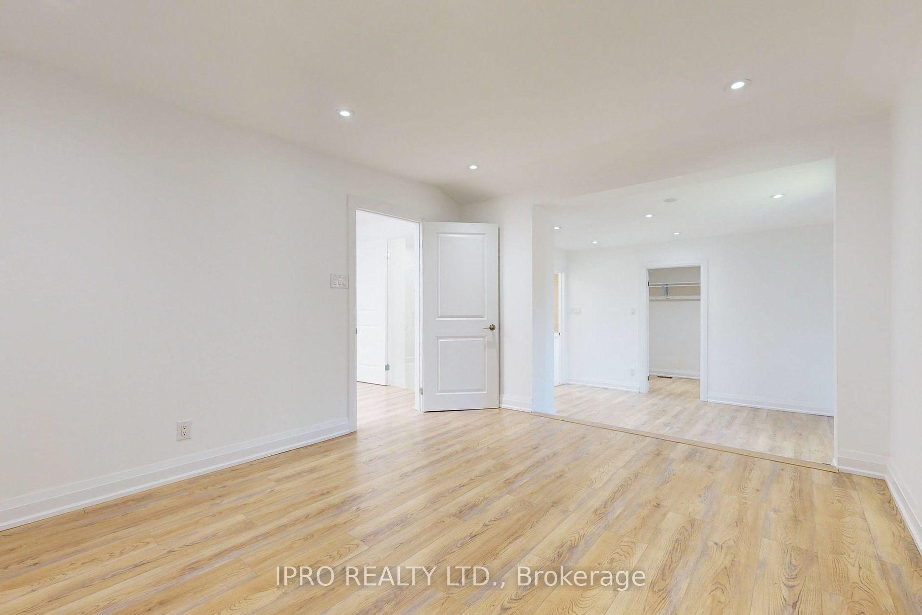 1619 Finch Ave