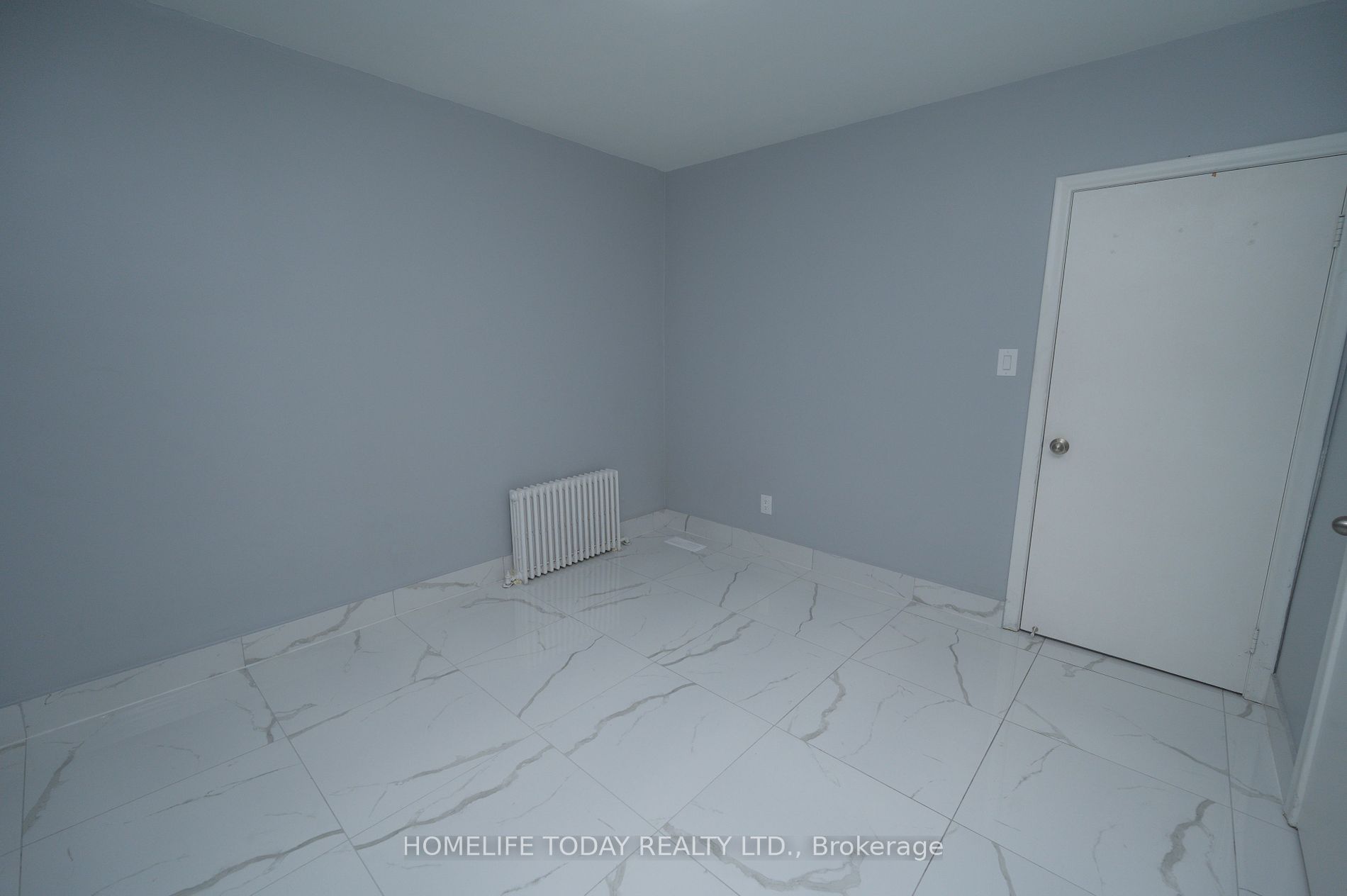 2624 Eglinton Ave E, #1