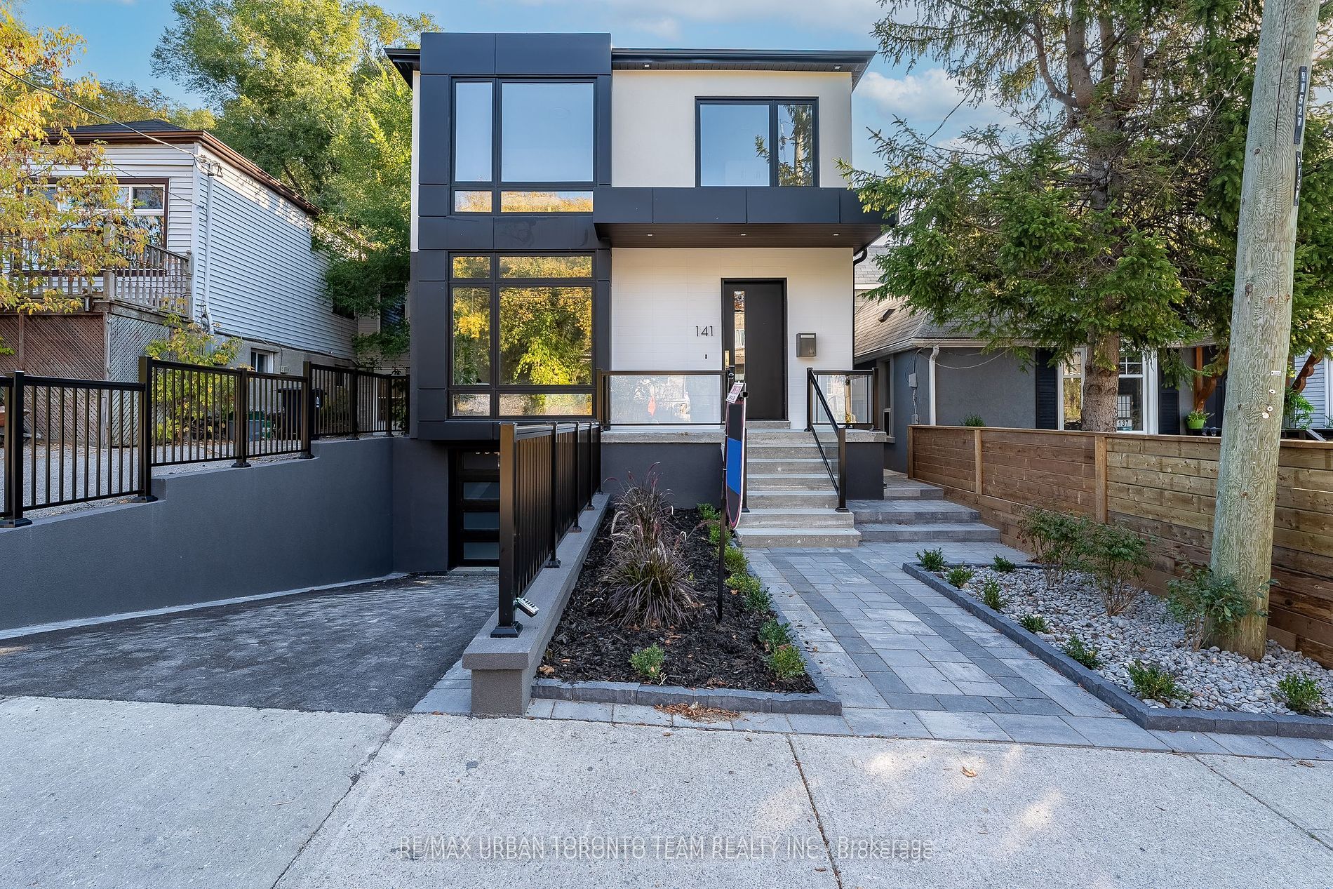 141 Kalmar Ave