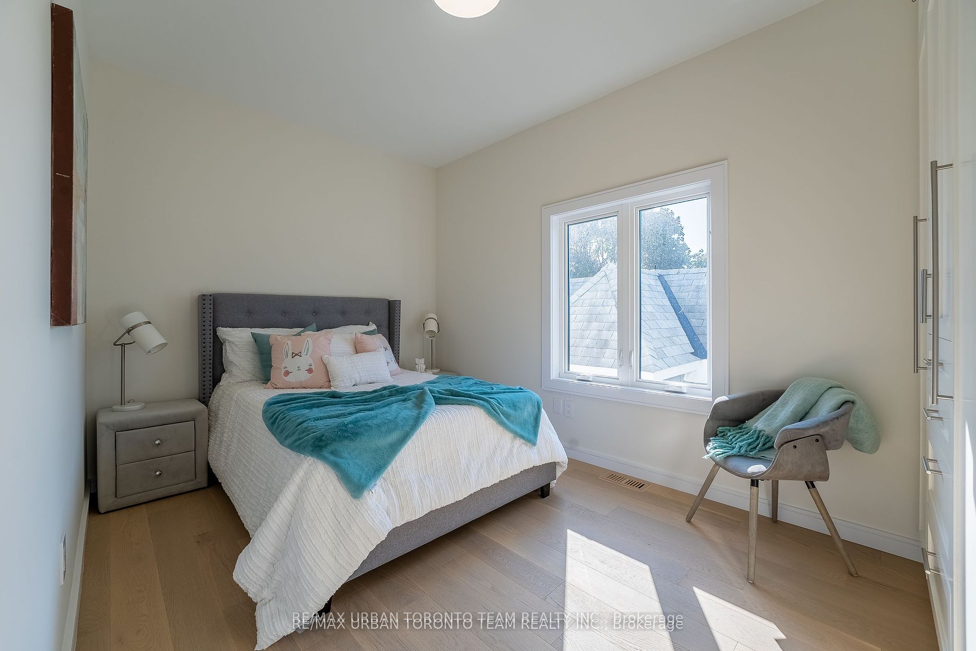141 Kalmar Ave