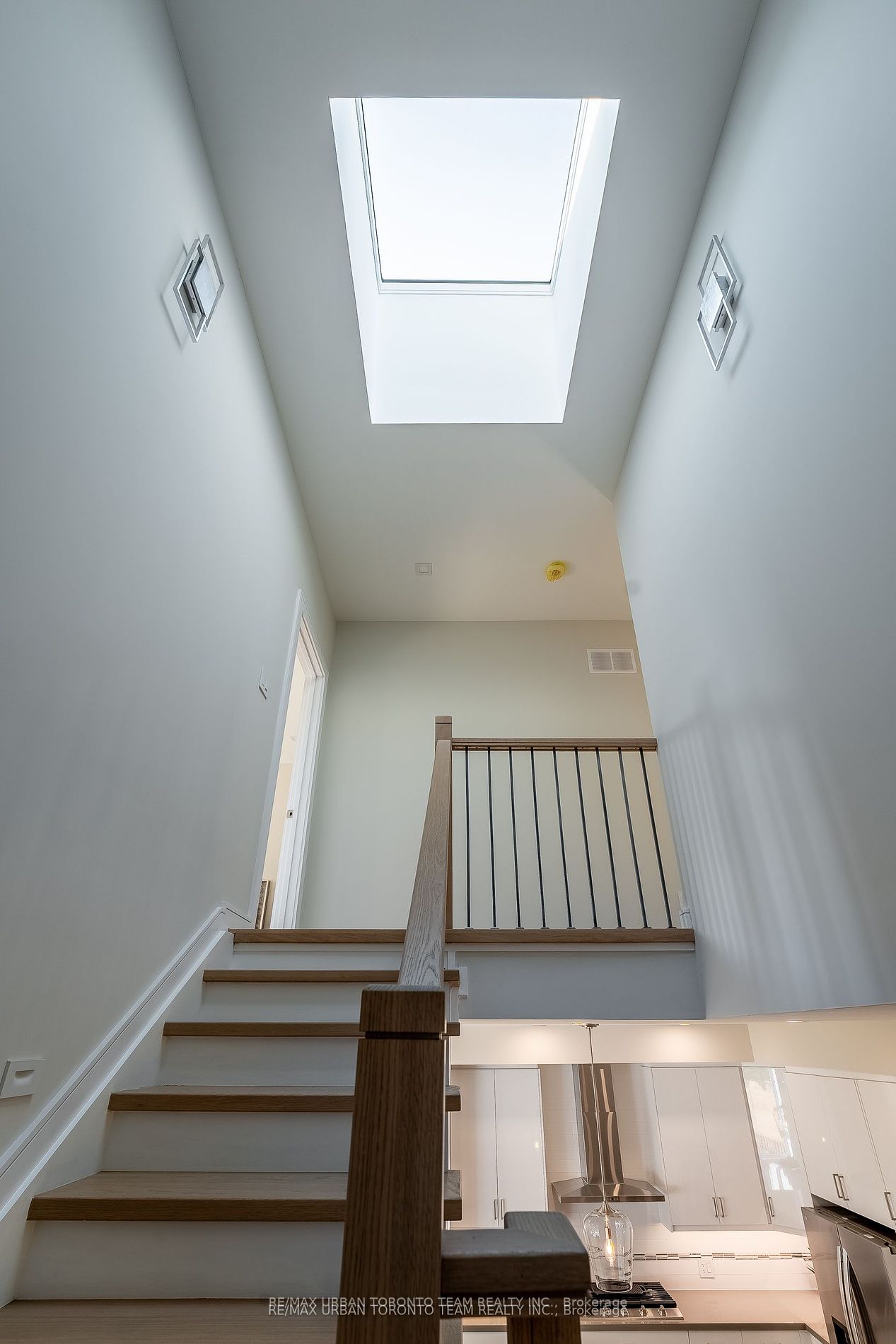 141 Kalmar Ave