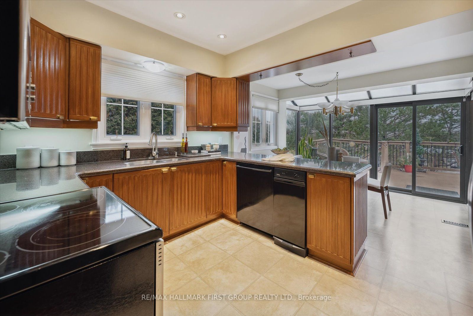 8 Crawford Drive