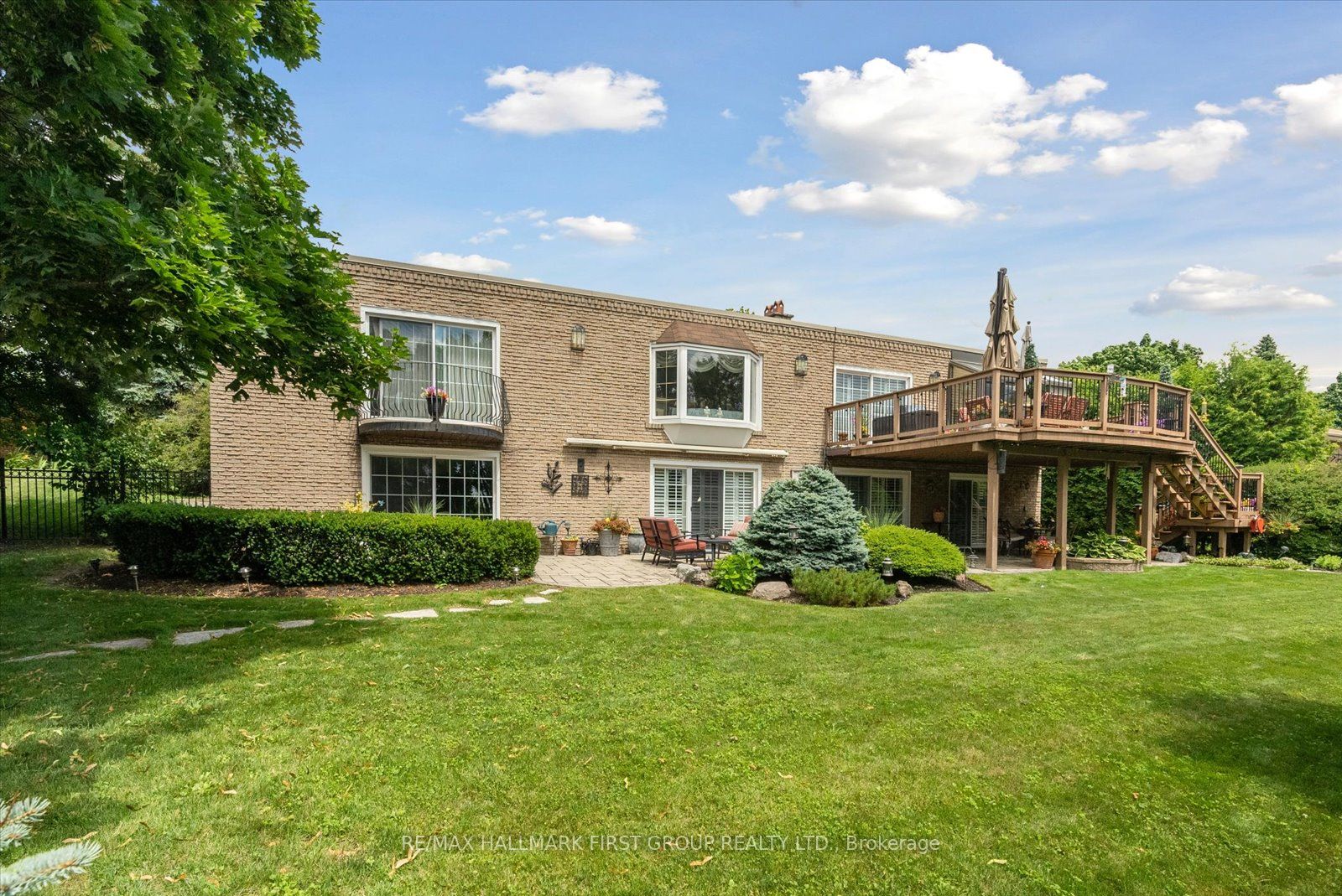 8 Crawford Drive