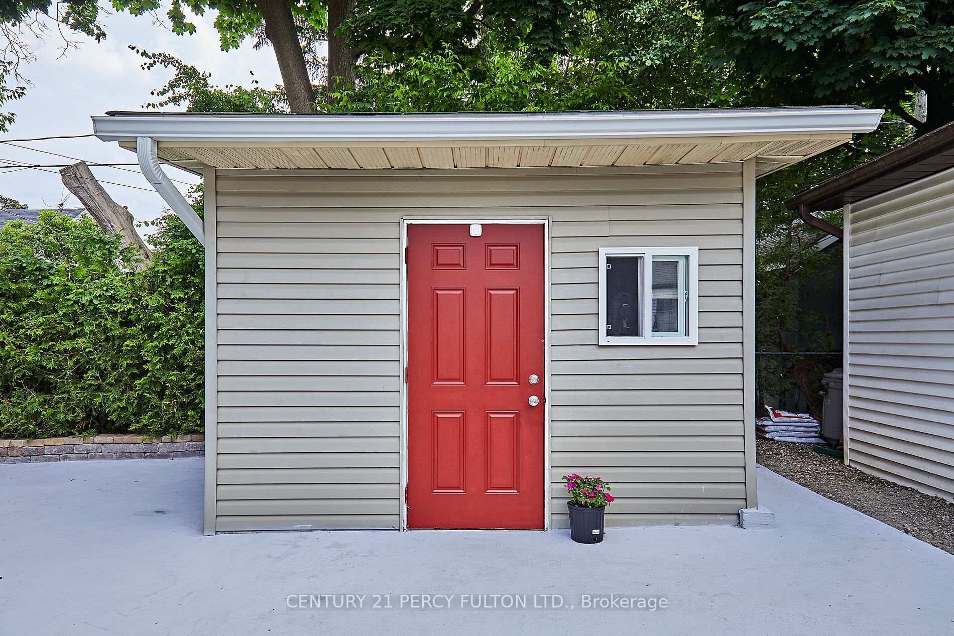 45 Tudor Avenue