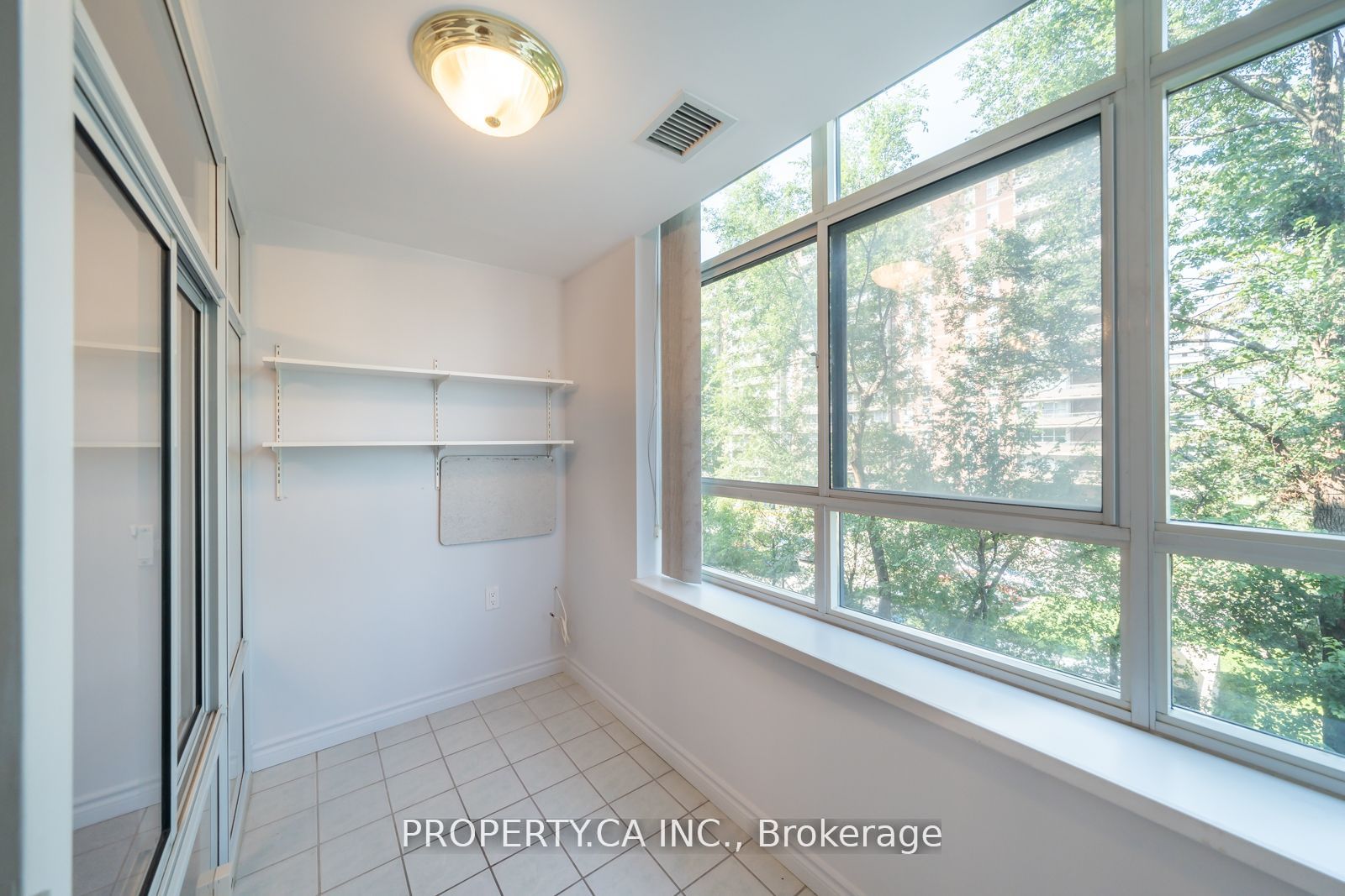 115 Bonis Ave, #412
