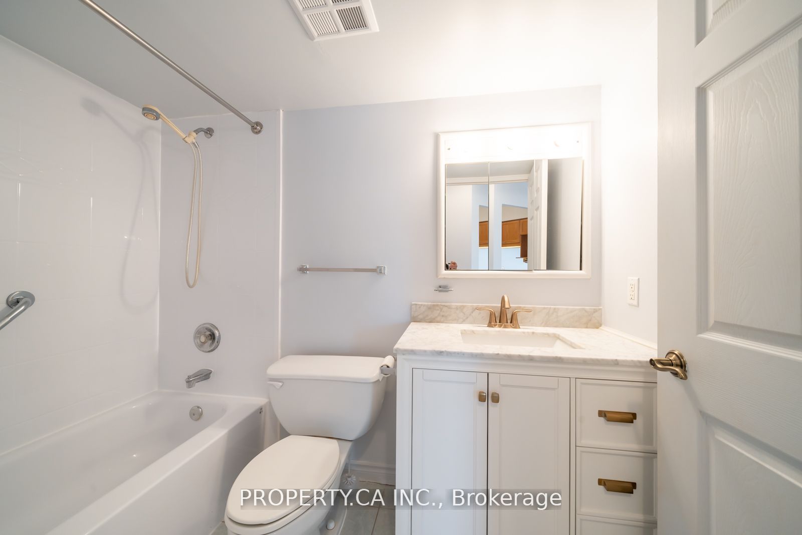 115 Bonis Ave, #412