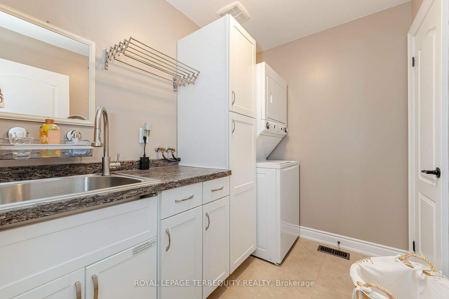 88 William Ingles Drive