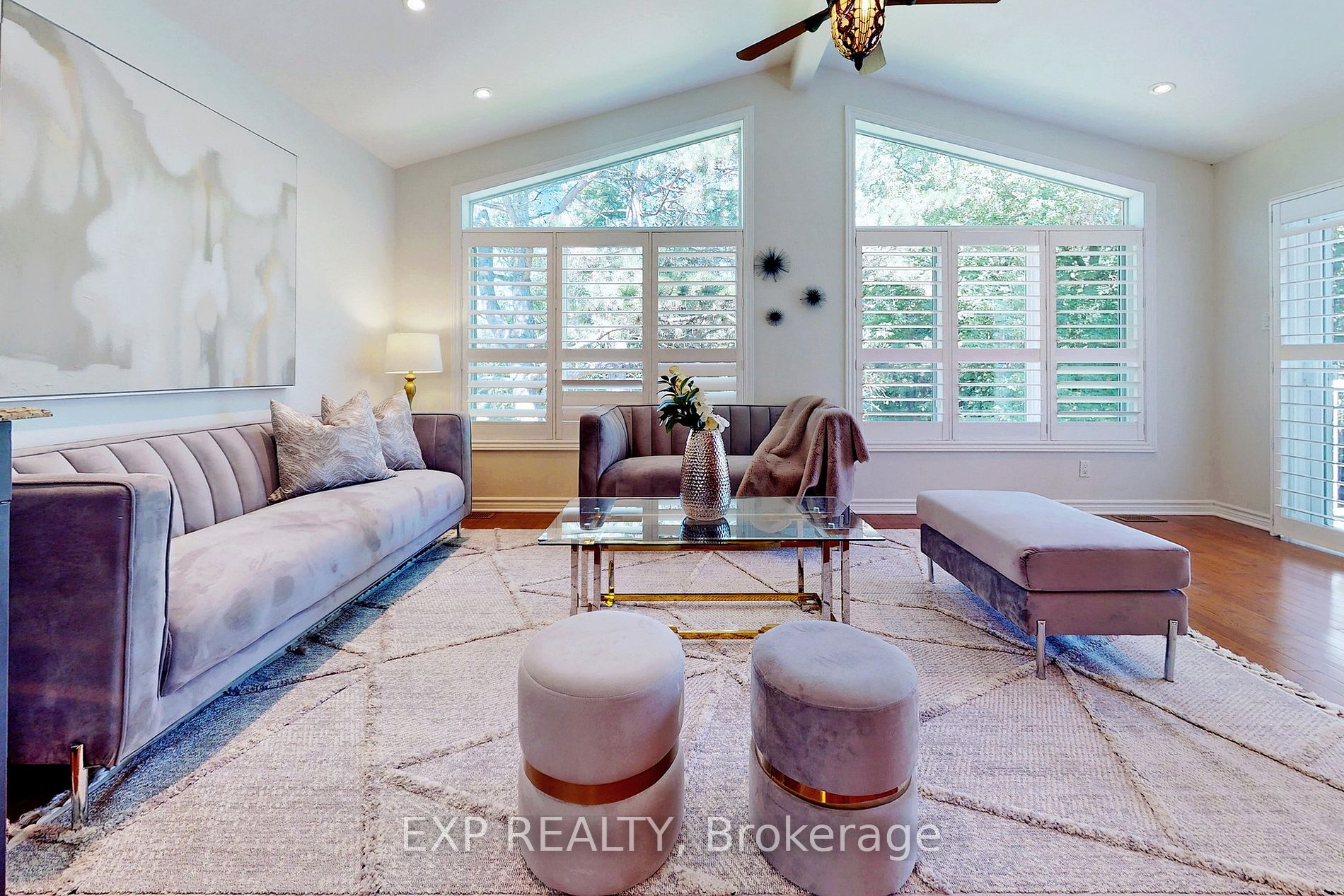 557 Pine Ridge Rd