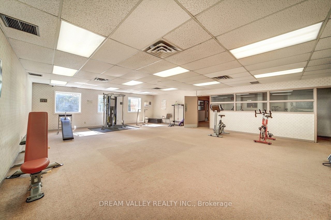 330 Mccowan Road, #906