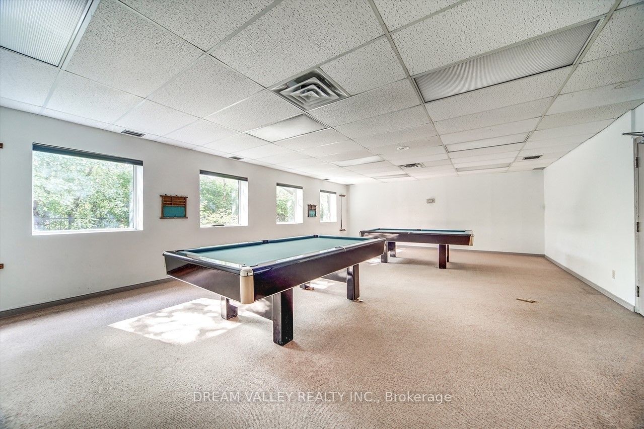 330 Mccowan Road, #906