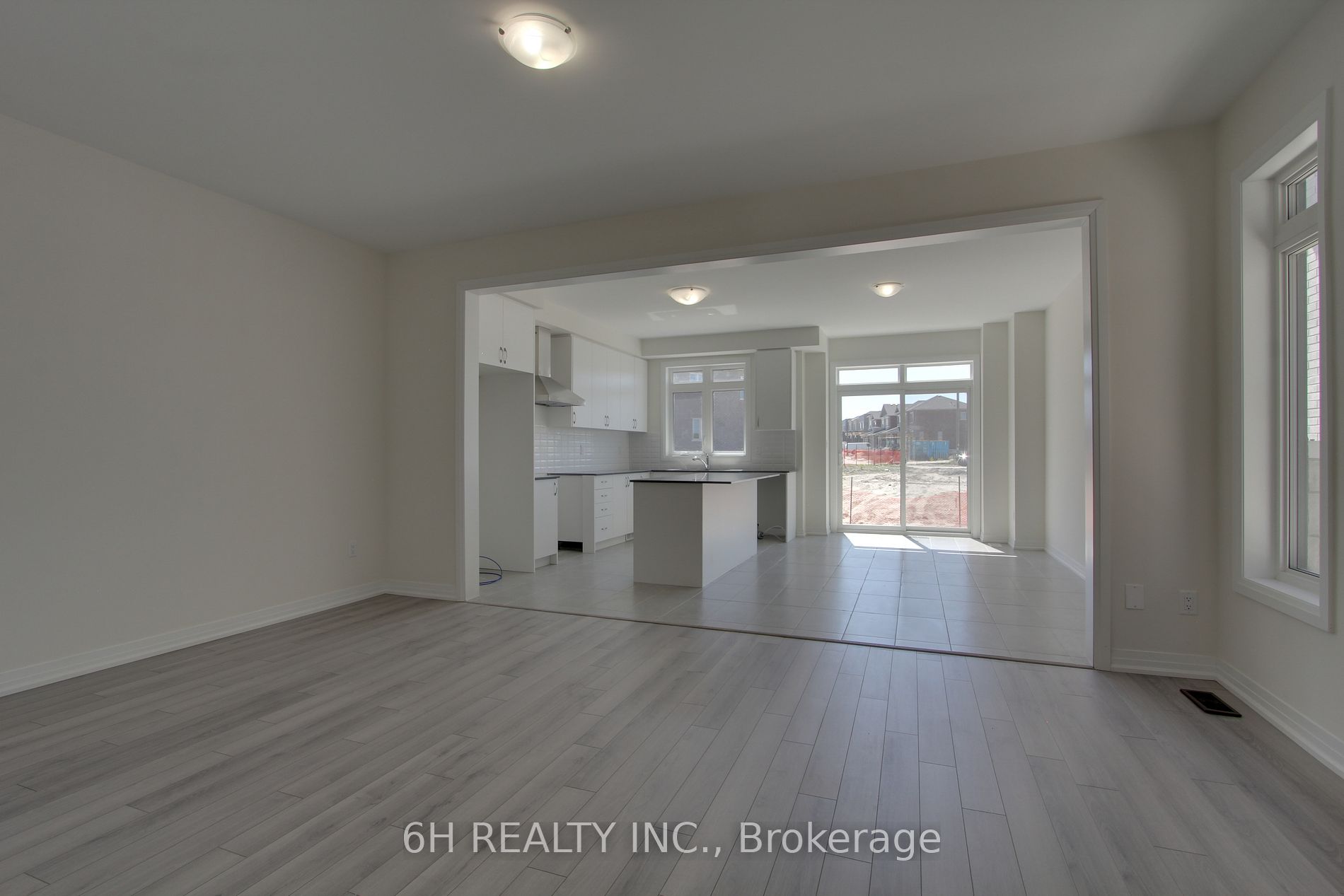 2608 Hibiscus Drive